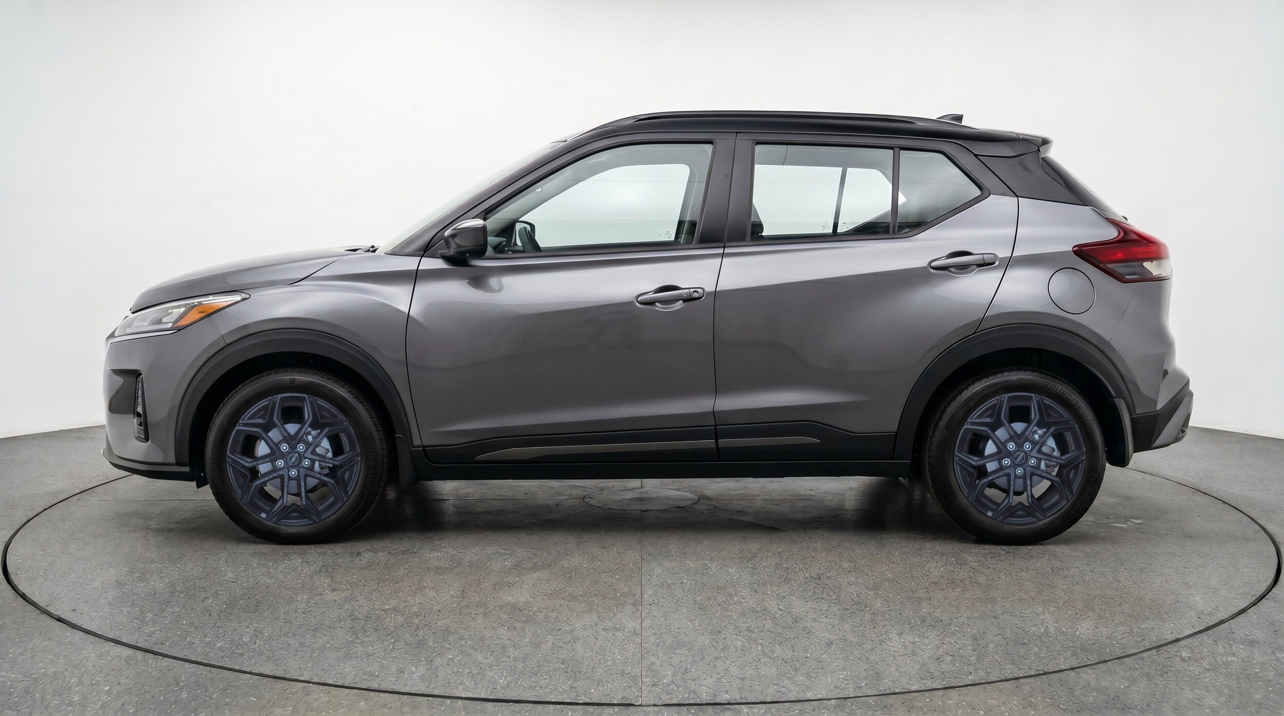 Thumbnail: 2026 Nissan Kicks - 5