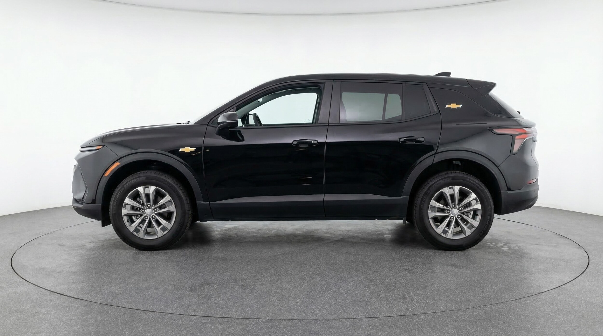 Thumbnail: 2025 Chevrolet Equinox - 4