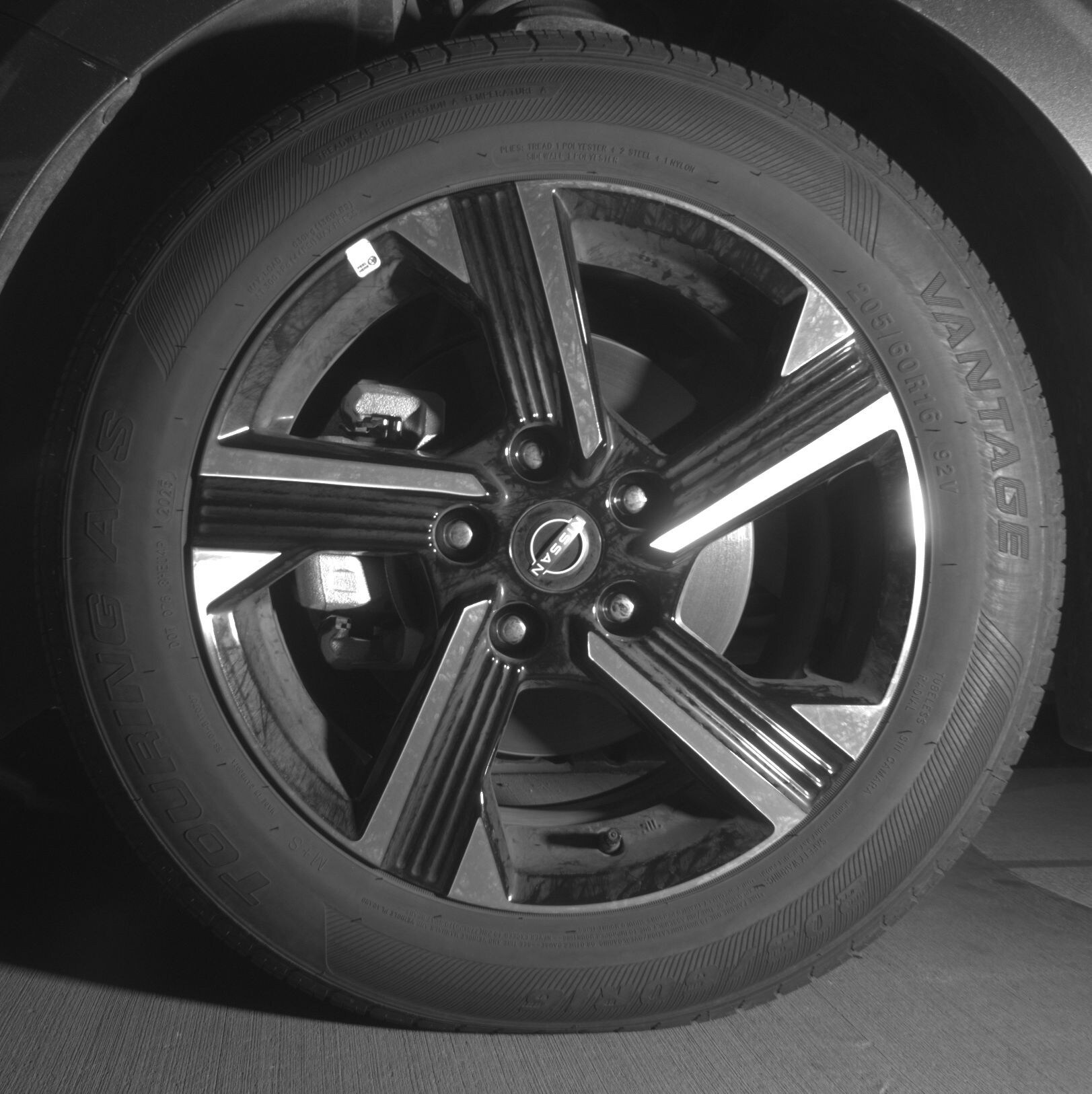 Thumbnail: 2025 Nissan Sentra - 9