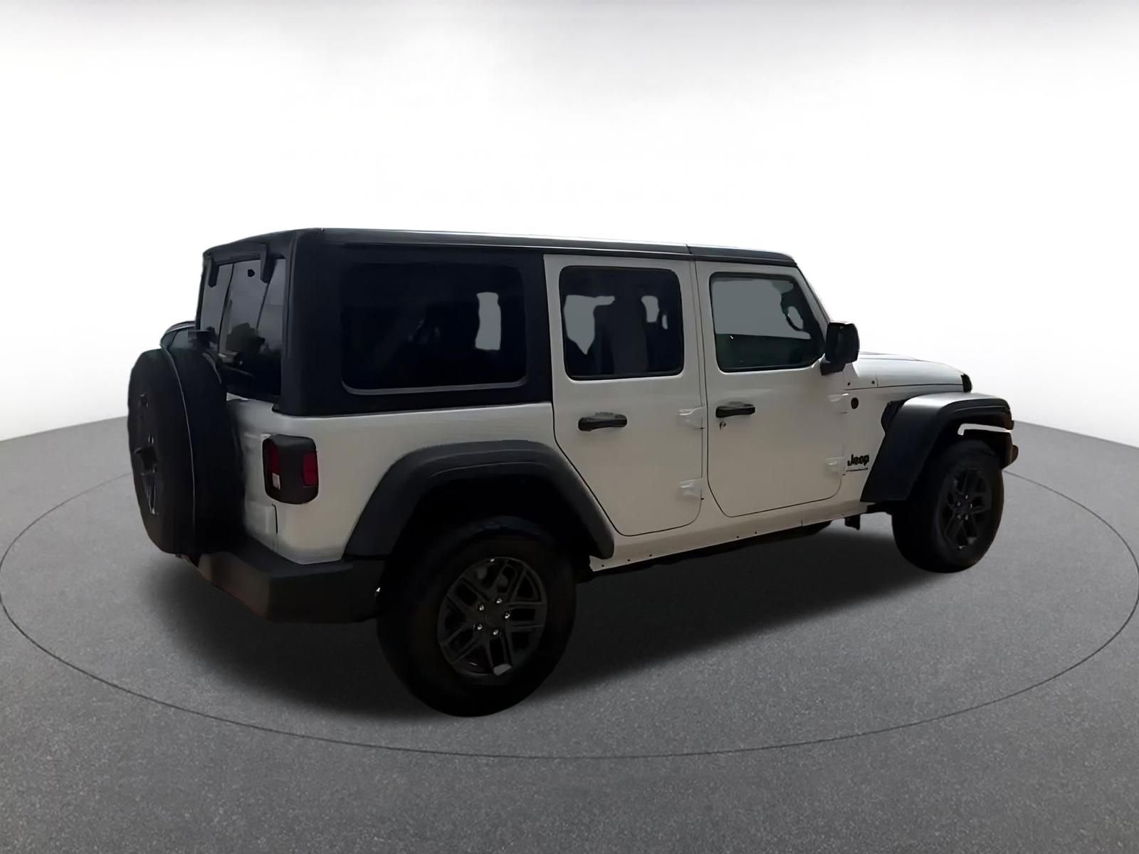 Thumbnail: 2025 Jeep Wrangler - 12