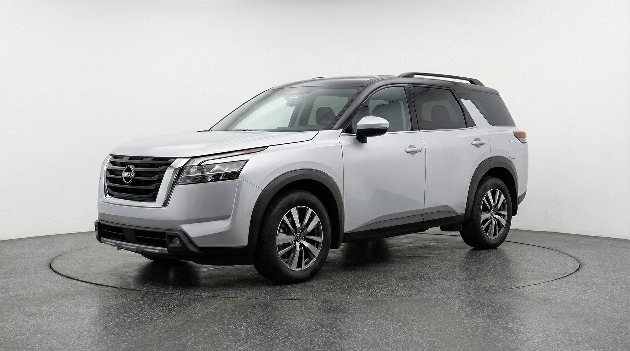 Thumbnail: 2025 Nissan Pathfinder - 3