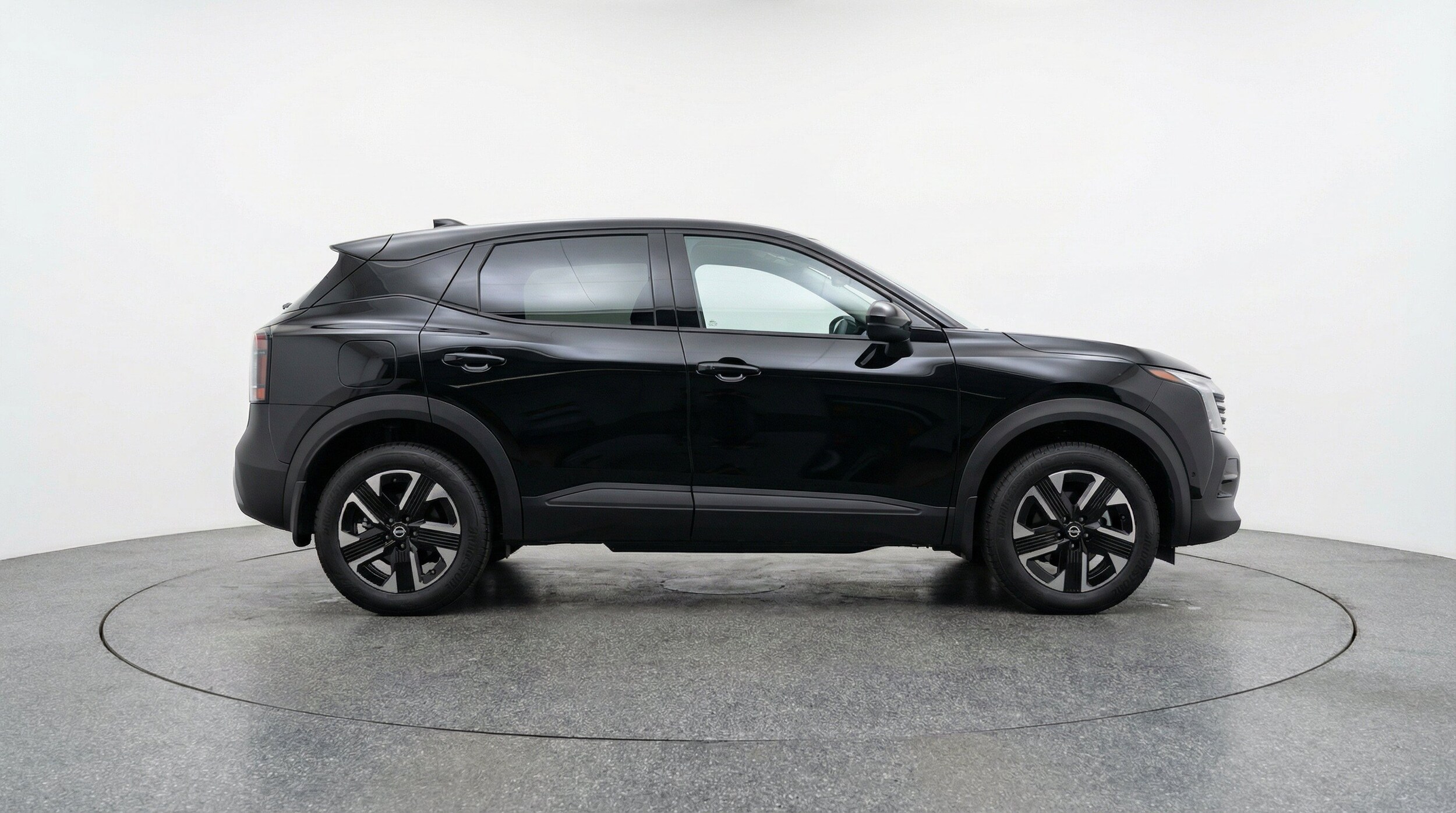 Thumbnail: 2026 Nissan Kicks - 11