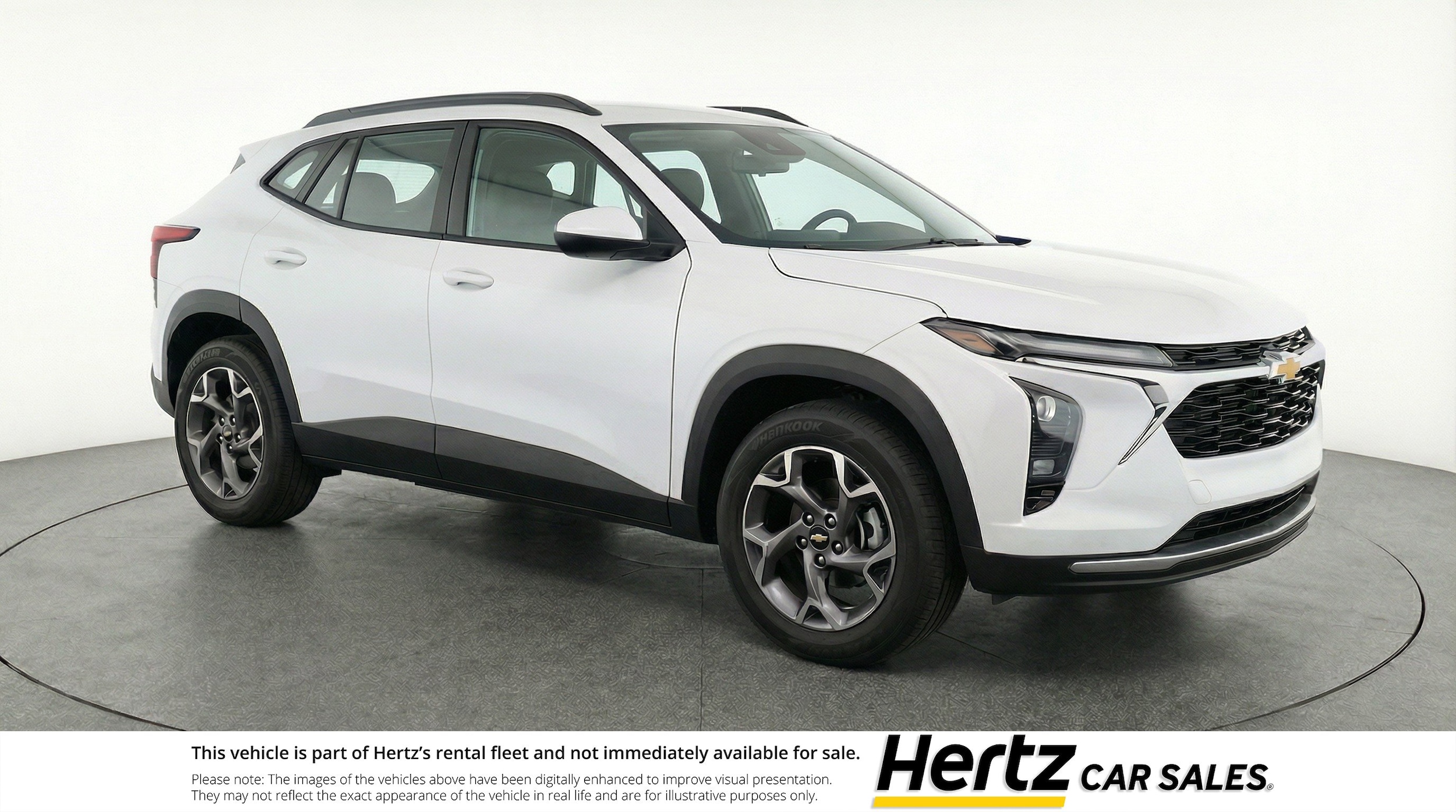Thumbnail: 2025 Chevrolet Trax - 1