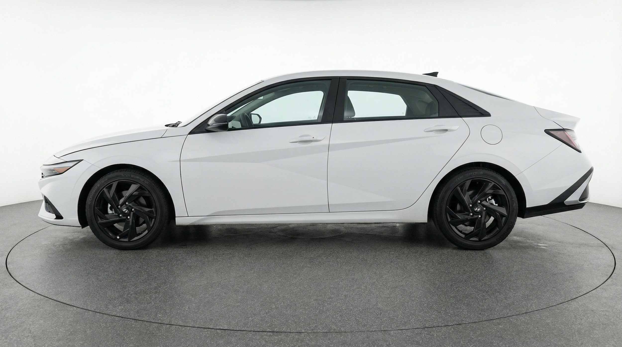 Thumbnail: 2026 Hyundai Elantra - 5