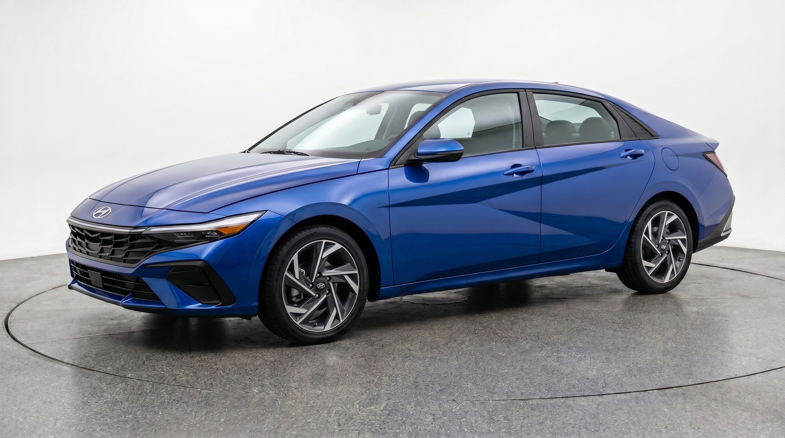 Thumbnail: 2025 Hyundai Elantra - 3