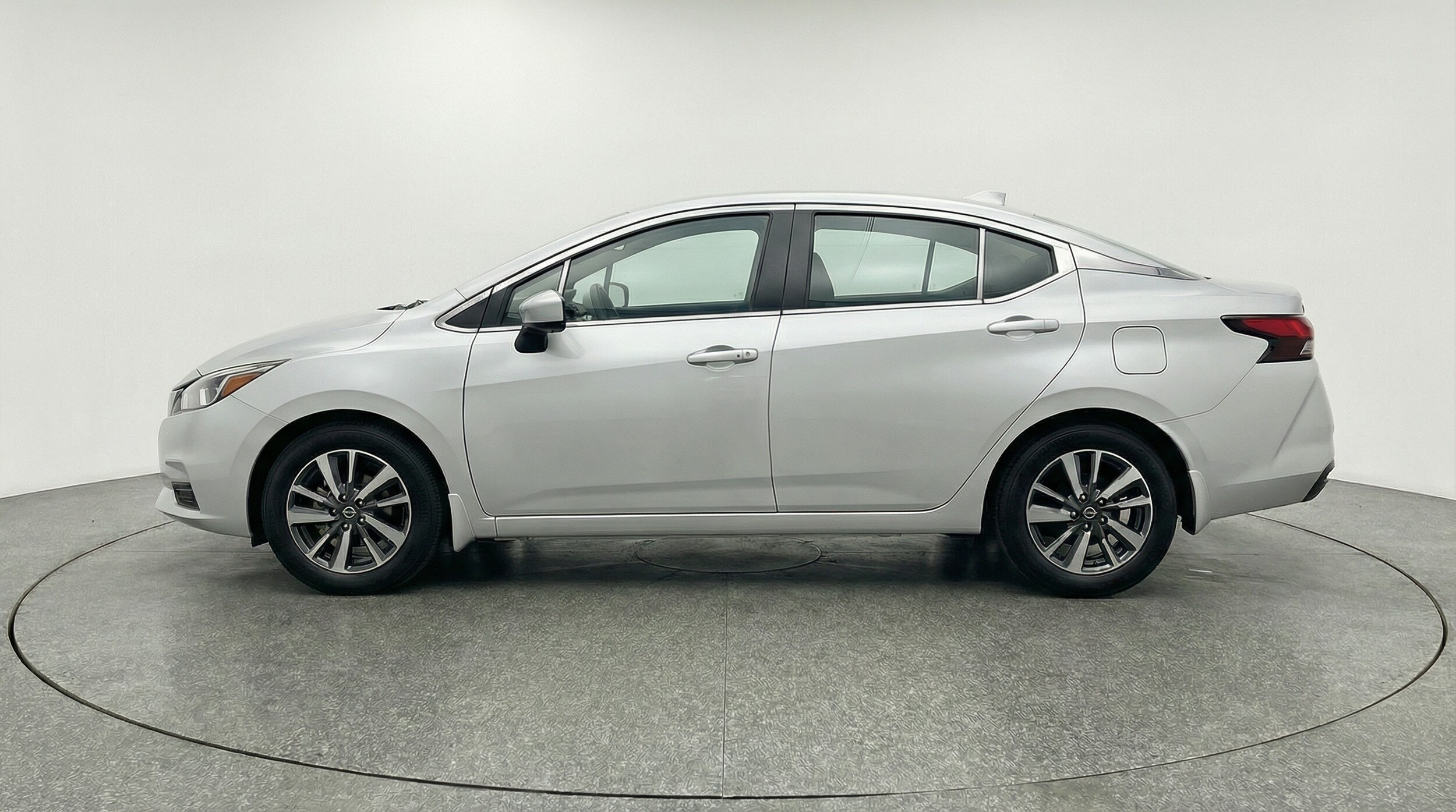 Thumbnail: 2025 Nissan Versa - 4