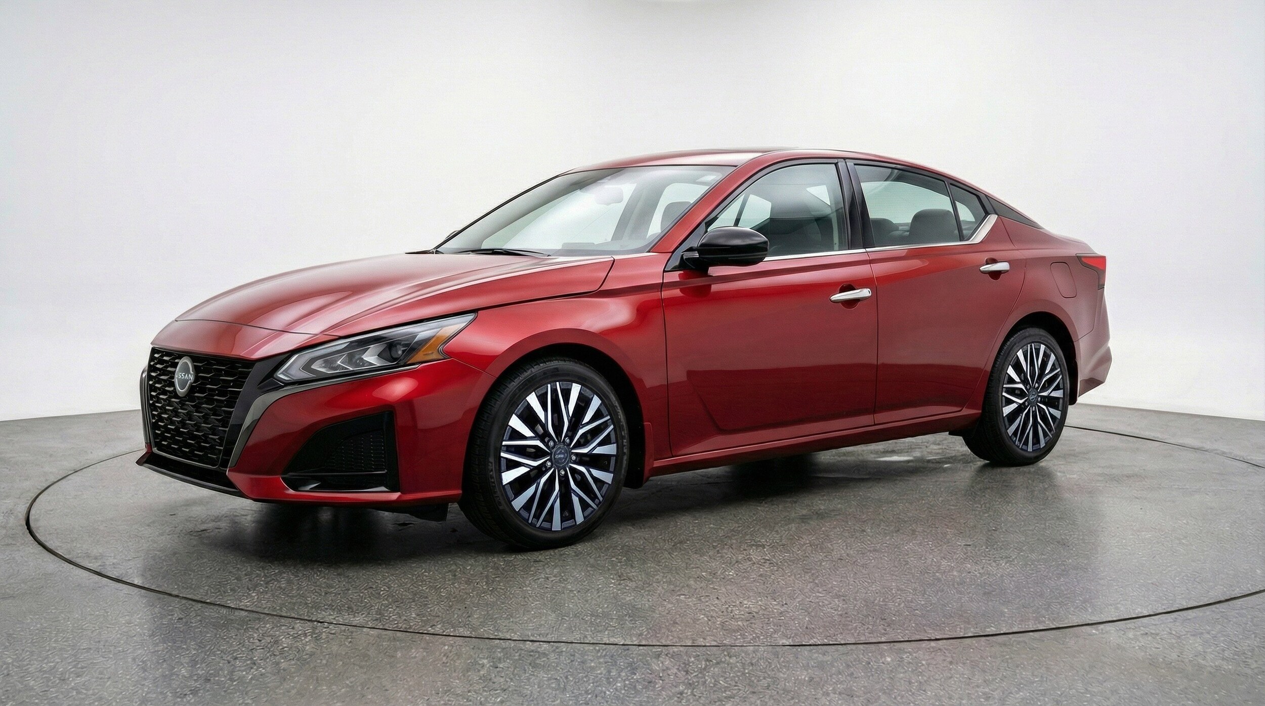 Thumbnail: 2025 Nissan Altima - 3