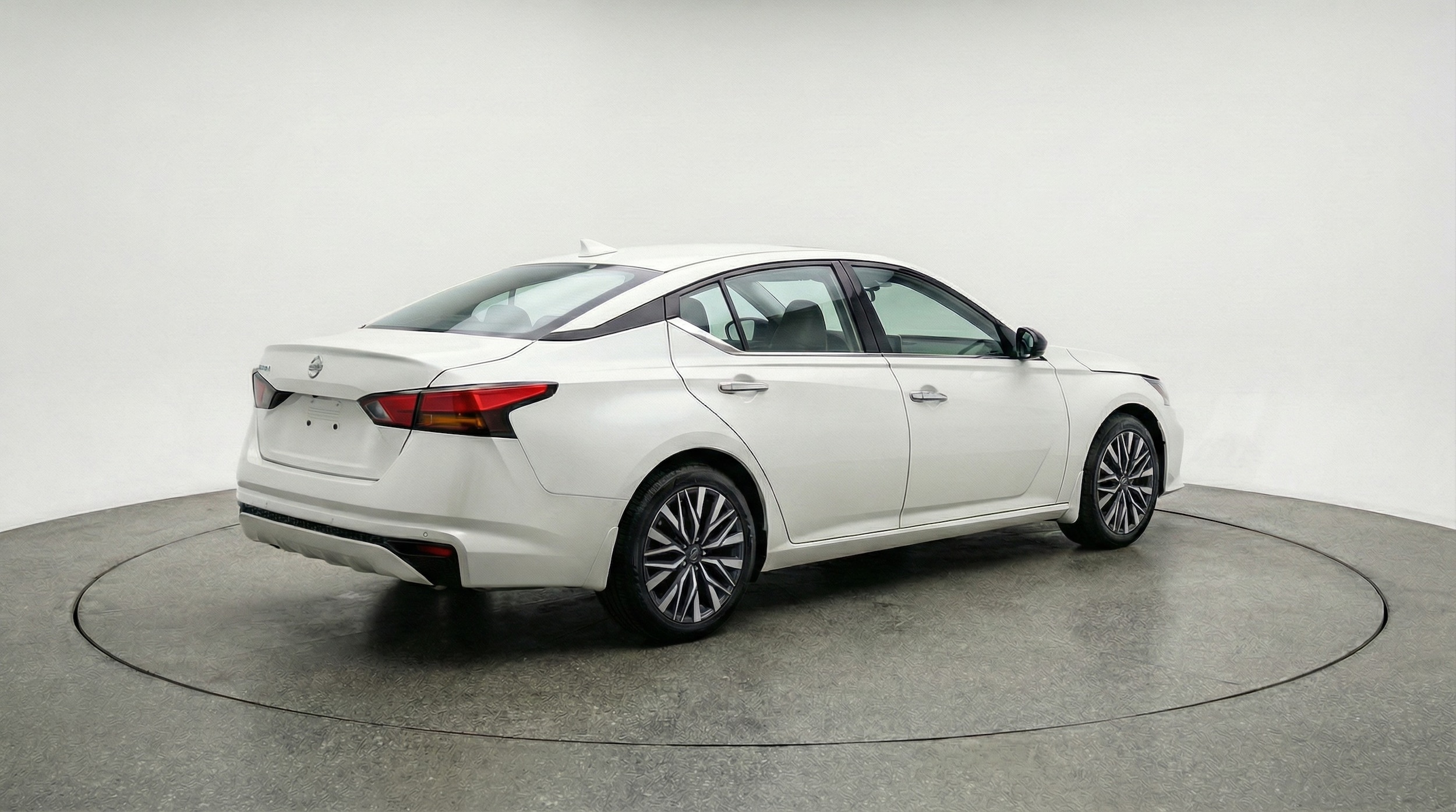 Thumbnail: 2025 Nissan Altima - 7