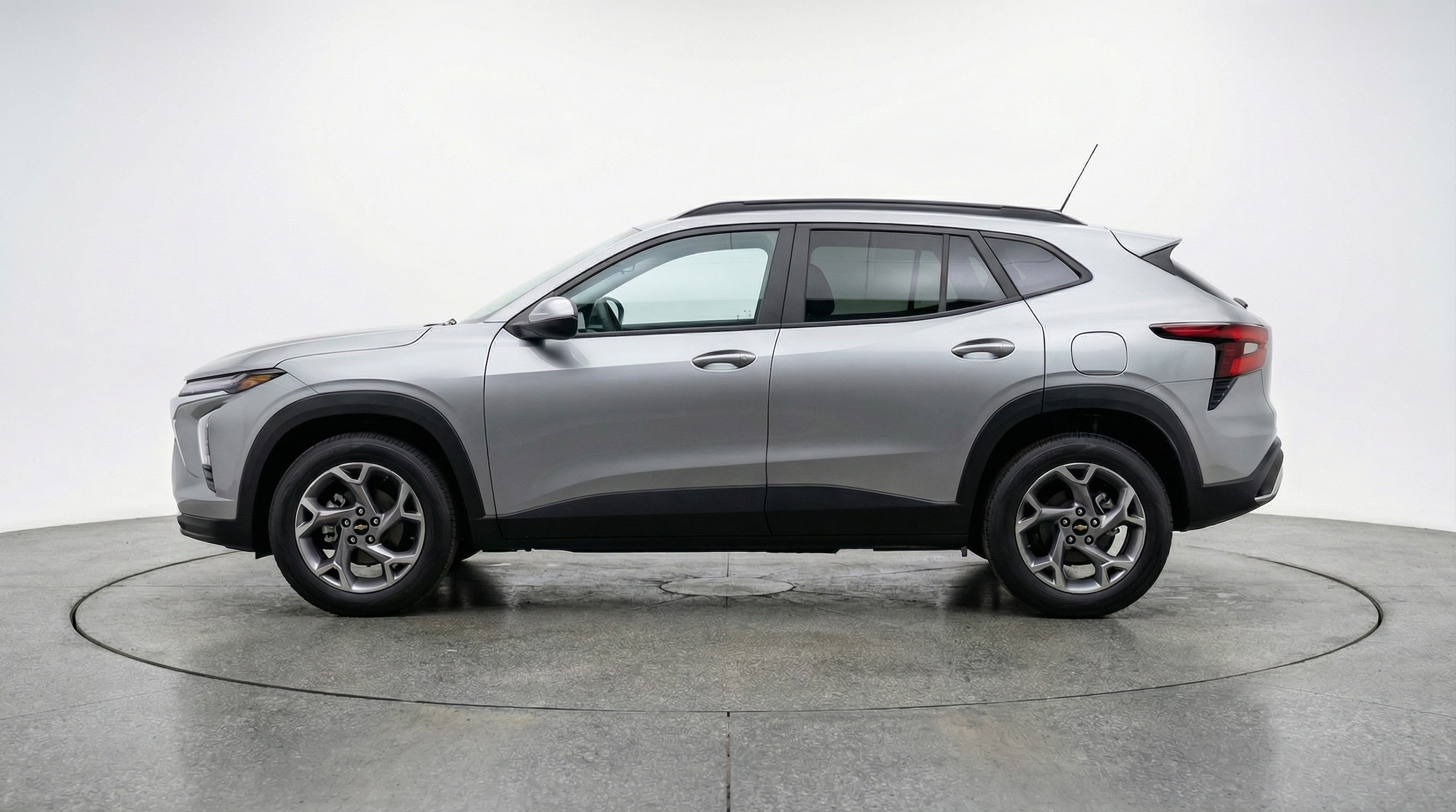 Thumbnail: 2025 Chevrolet Trax - 4