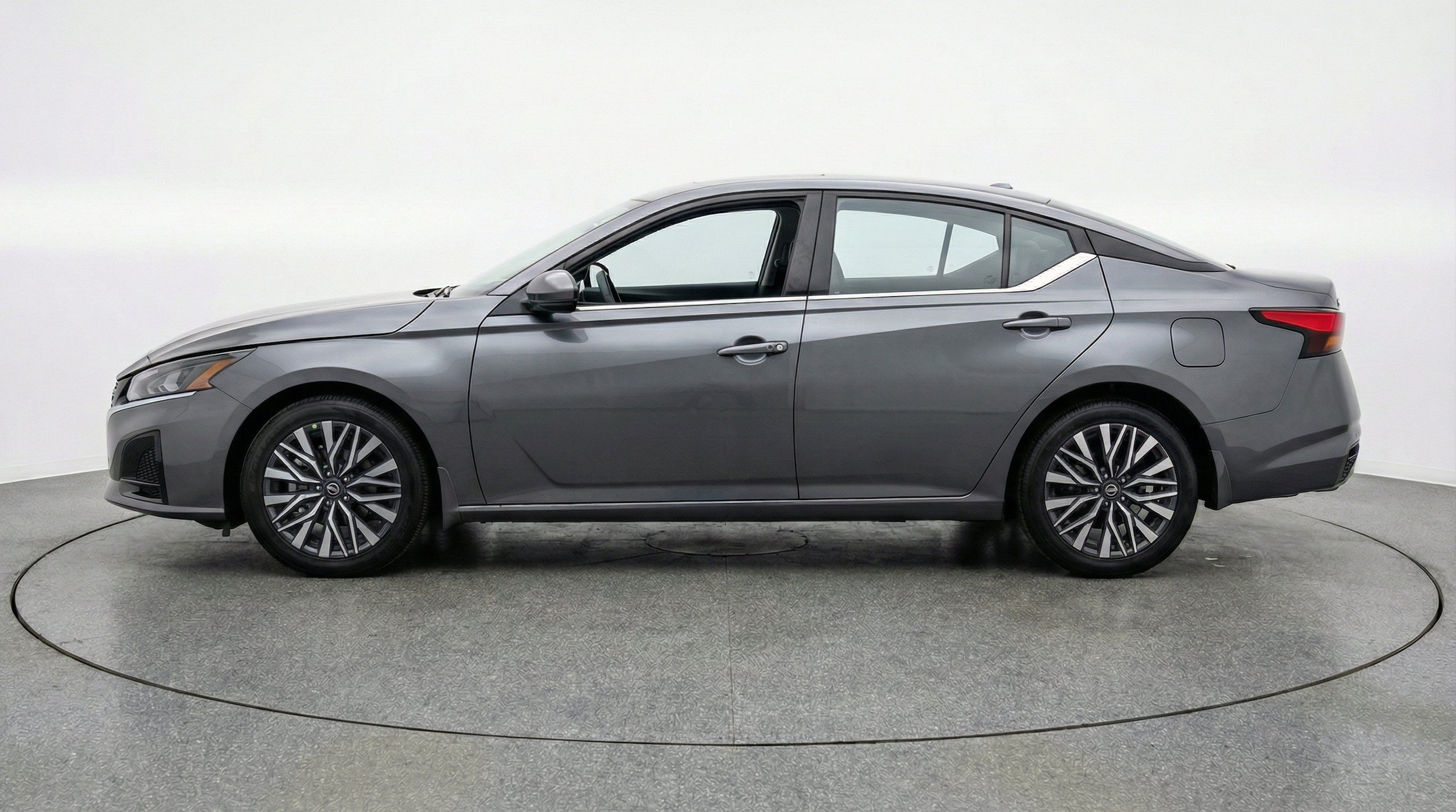 Thumbnail: 2026 Nissan Altima - 5