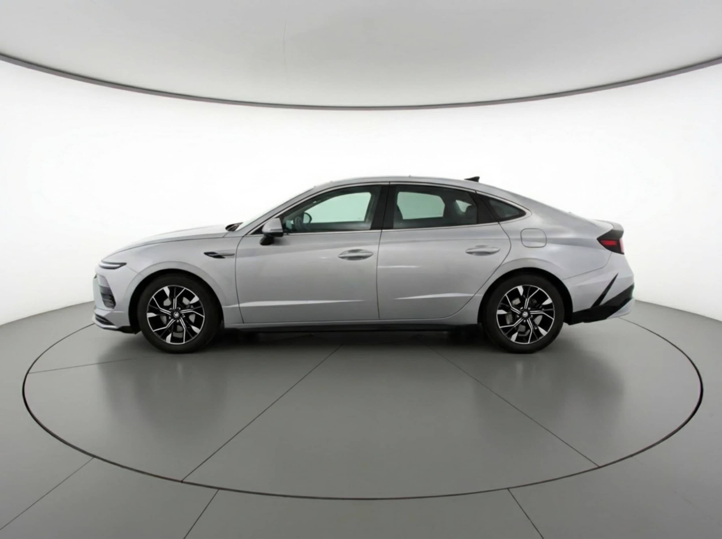 Thumbnail: 2025 Hyundai Sonata - 4