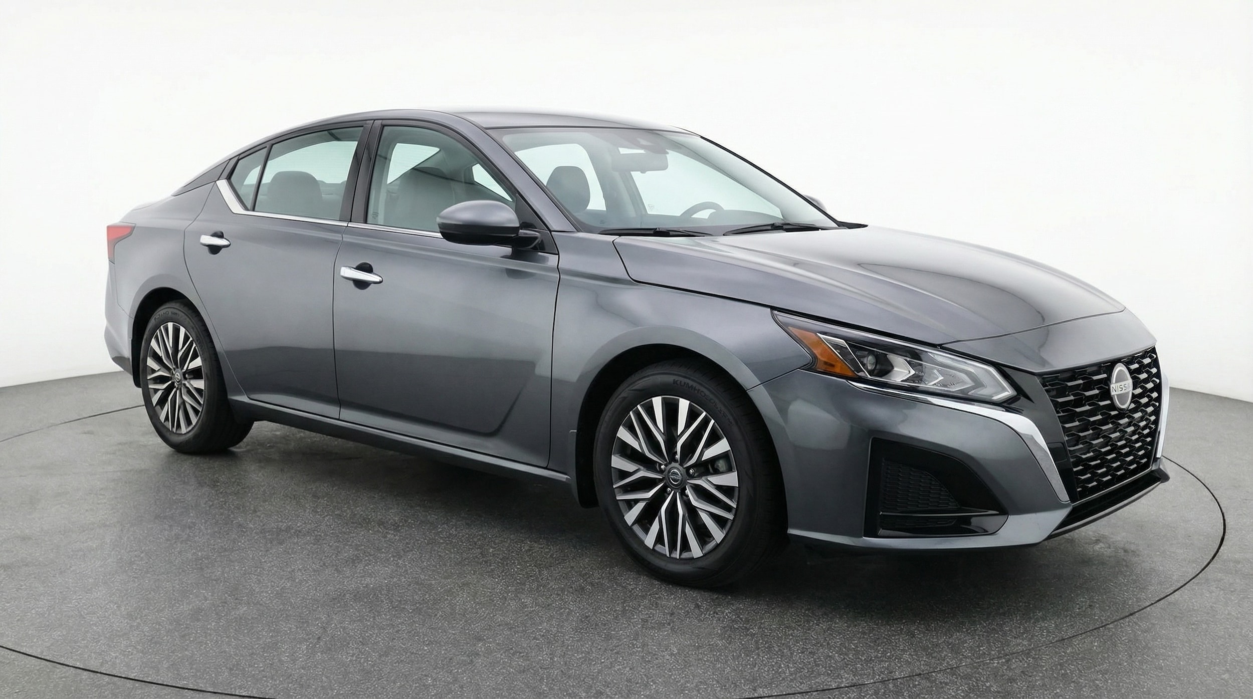 Thumbnail: 2025 Nissan Altima - 1