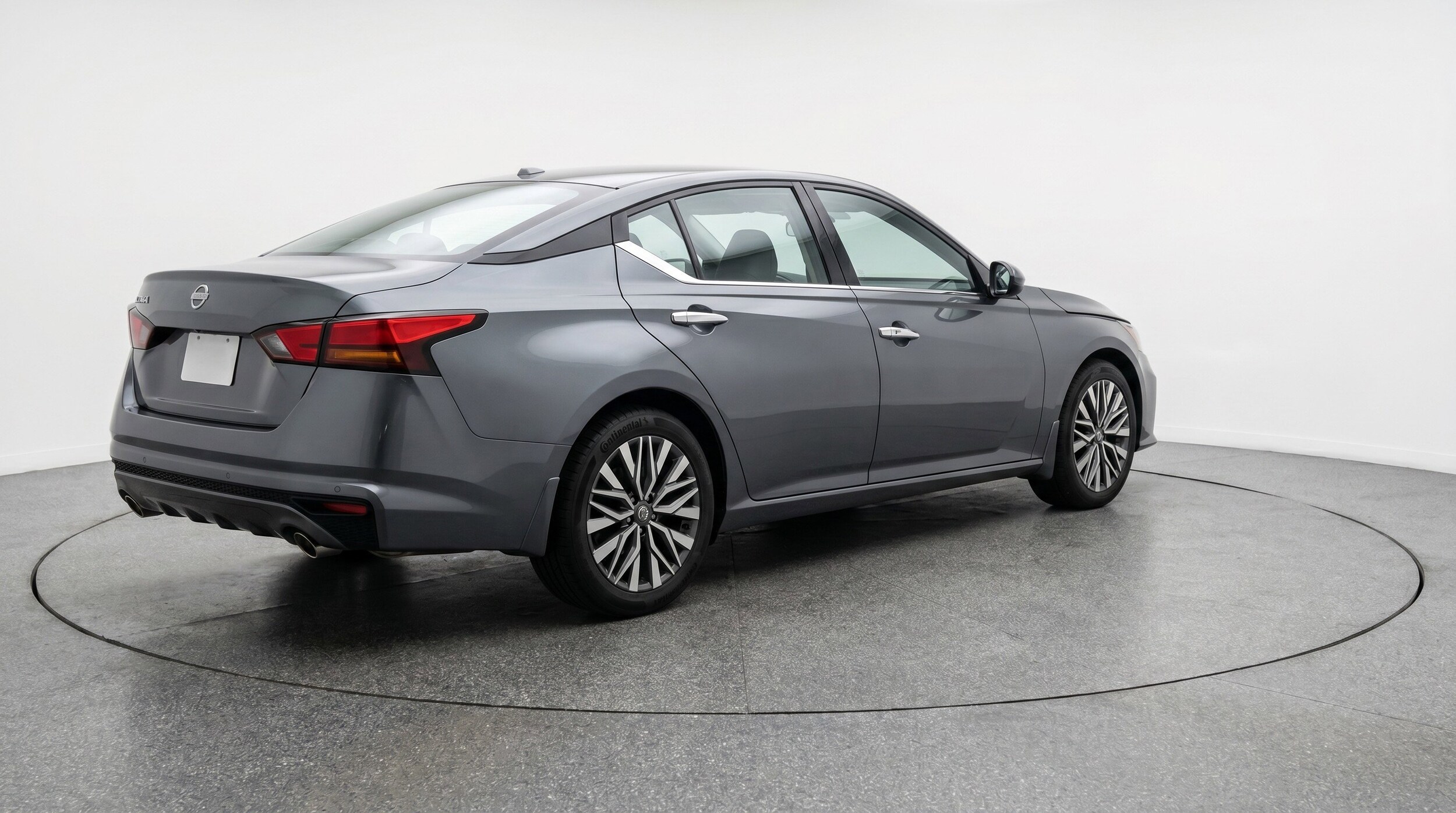 Thumbnail: 2025 Nissan Altima - 9