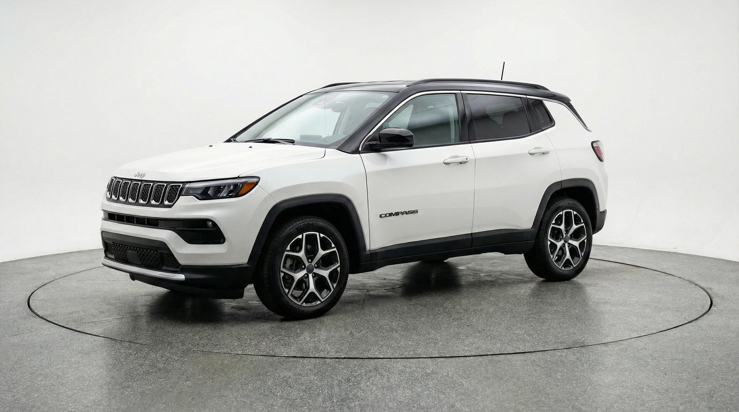 Thumbnail: 2025 Jeep Compass - 3
