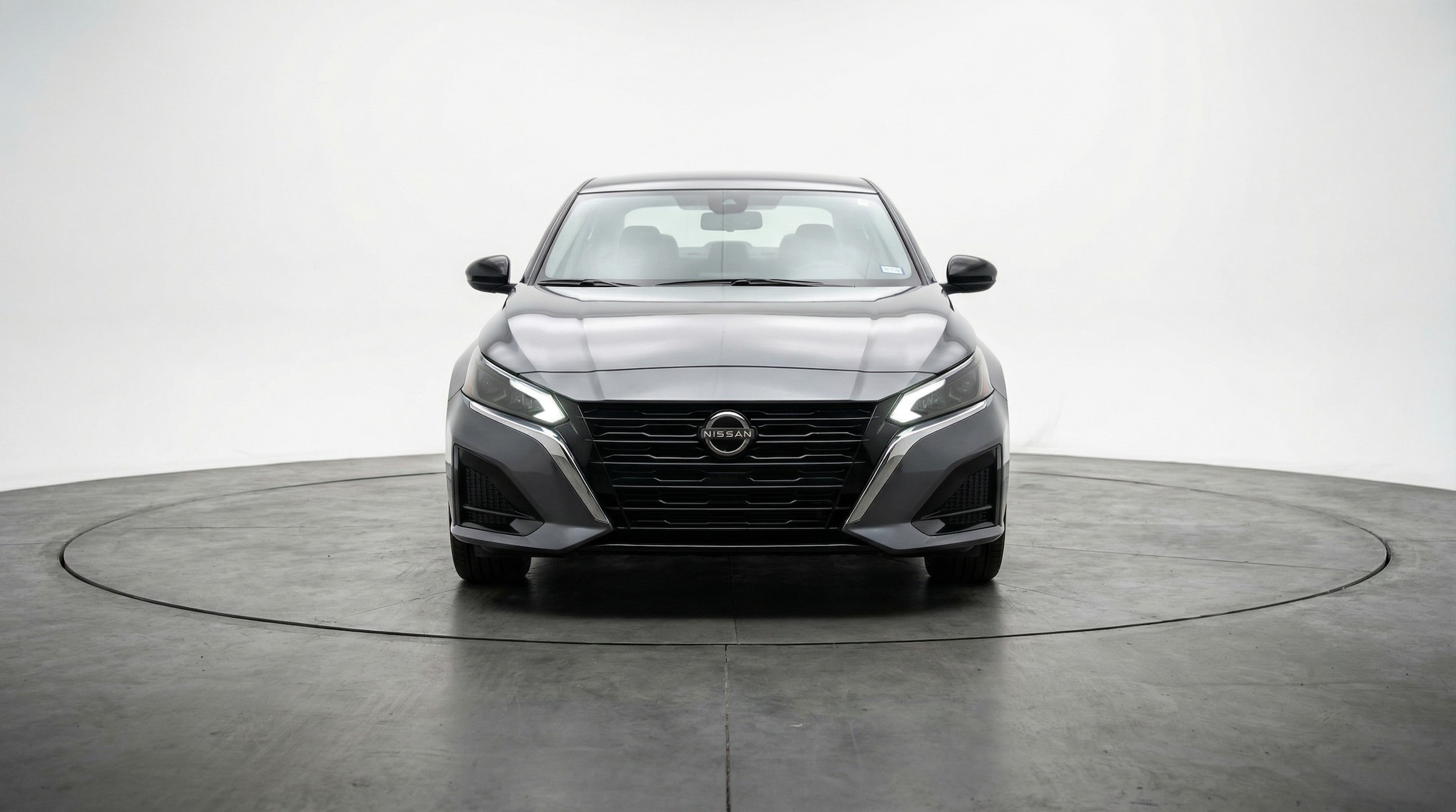 Thumbnail: 2025 Nissan Altima - 2