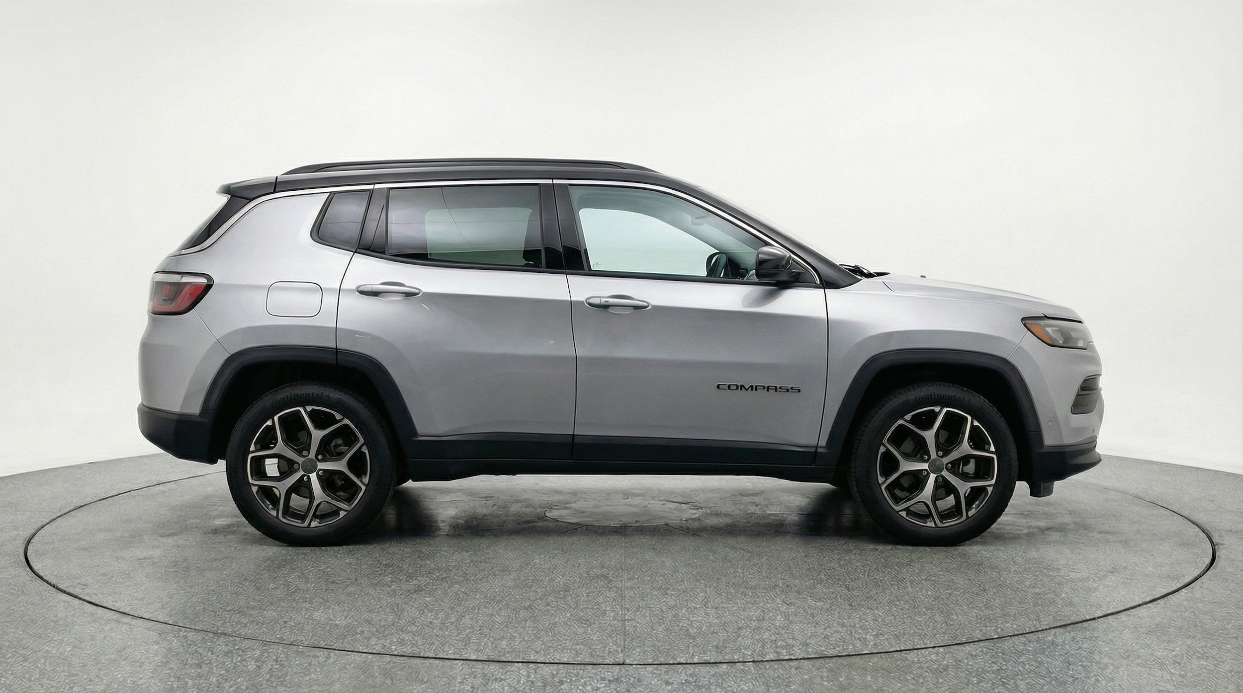 Thumbnail: 2025 Jeep Compass - 11