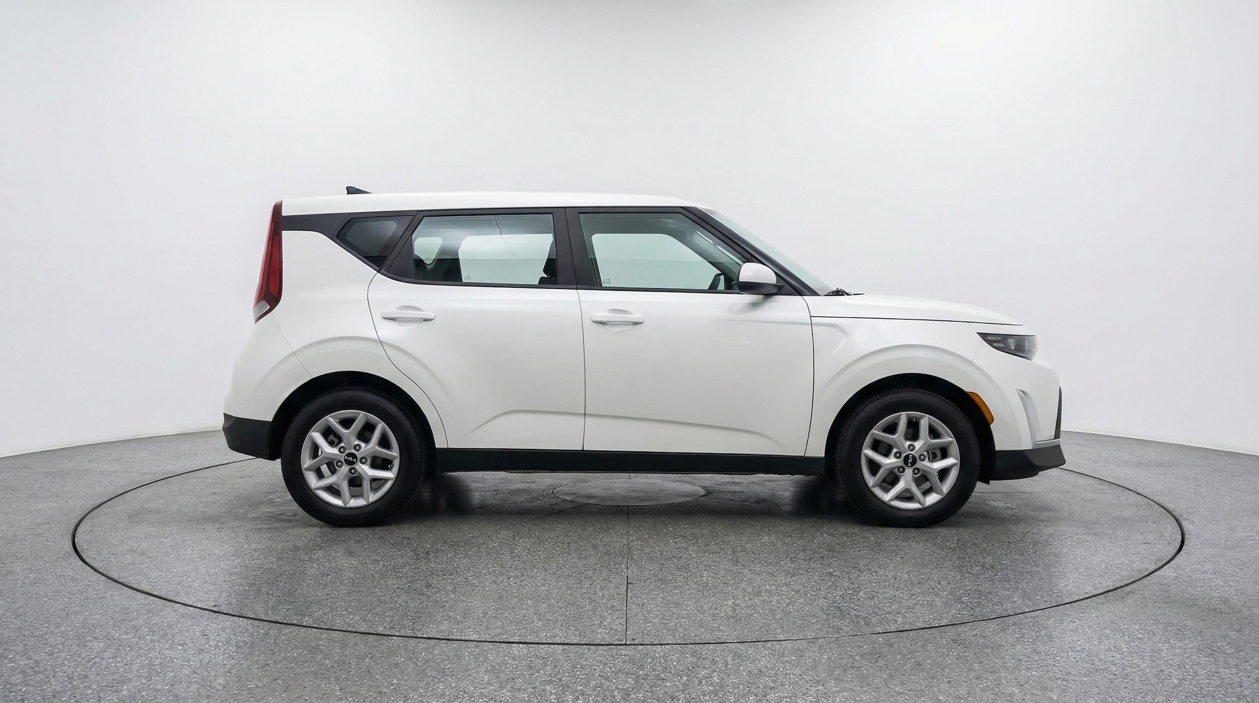 Thumbnail: 2025 Kia Soul - 8