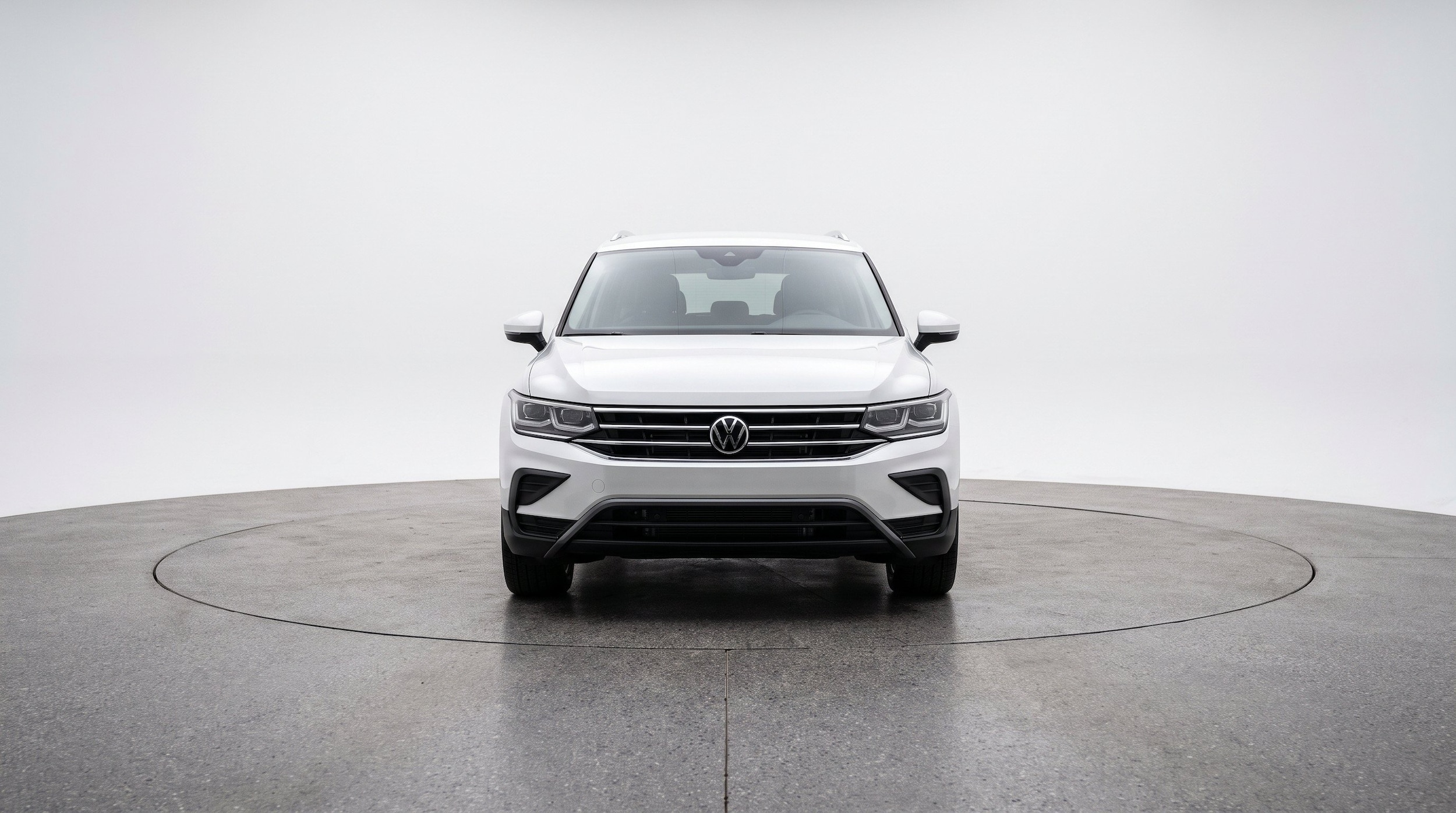 Thumbnail: 2026 Volkswagen Tiguan - 2