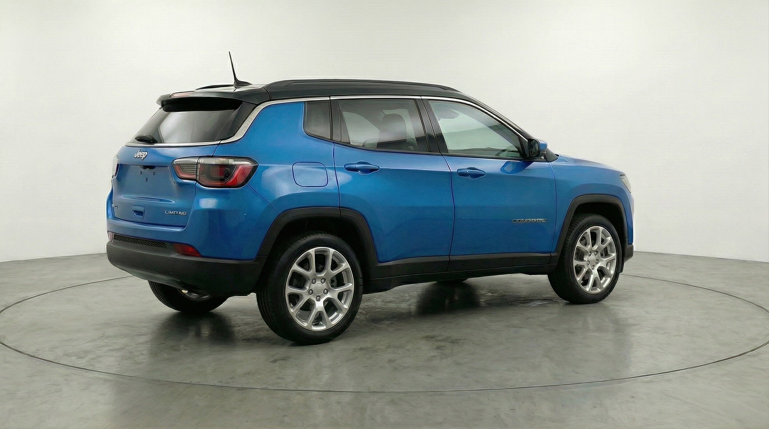 Thumbnail: 2025 Jeep Compass - 9