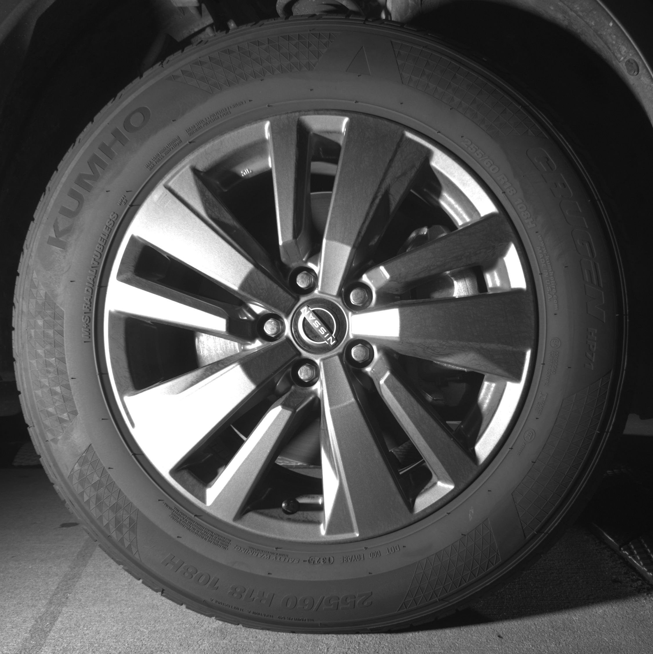 Thumbnail: 2025 Nissan Pathfinder - 13