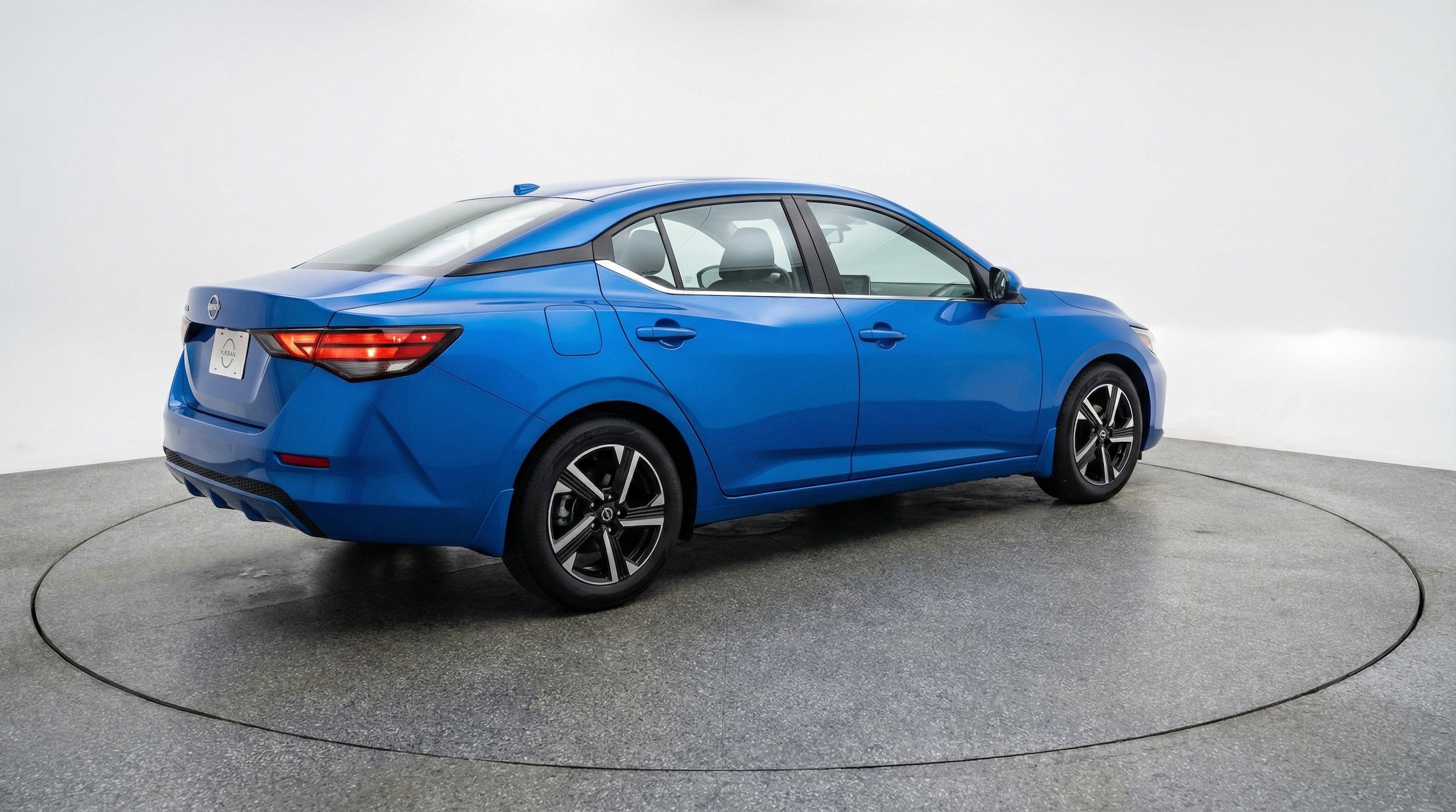 Thumbnail: 2025 Nissan Sentra - 9