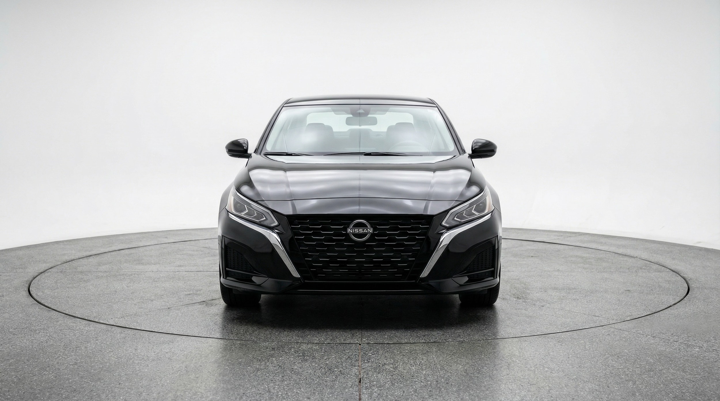 Thumbnail: 2025 Nissan Altima - 2