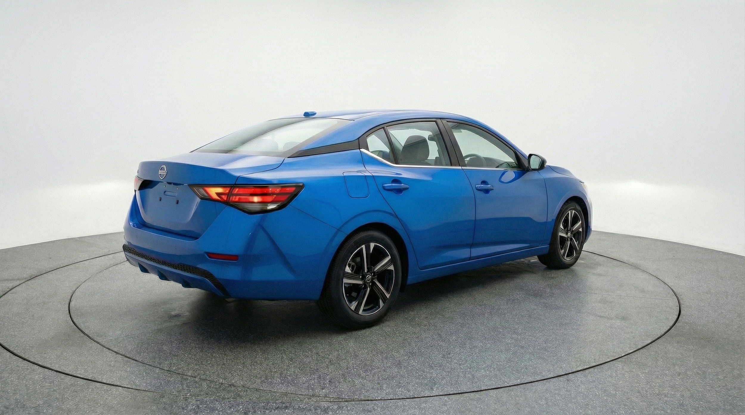 Thumbnail: 2025 Nissan Sentra - 9