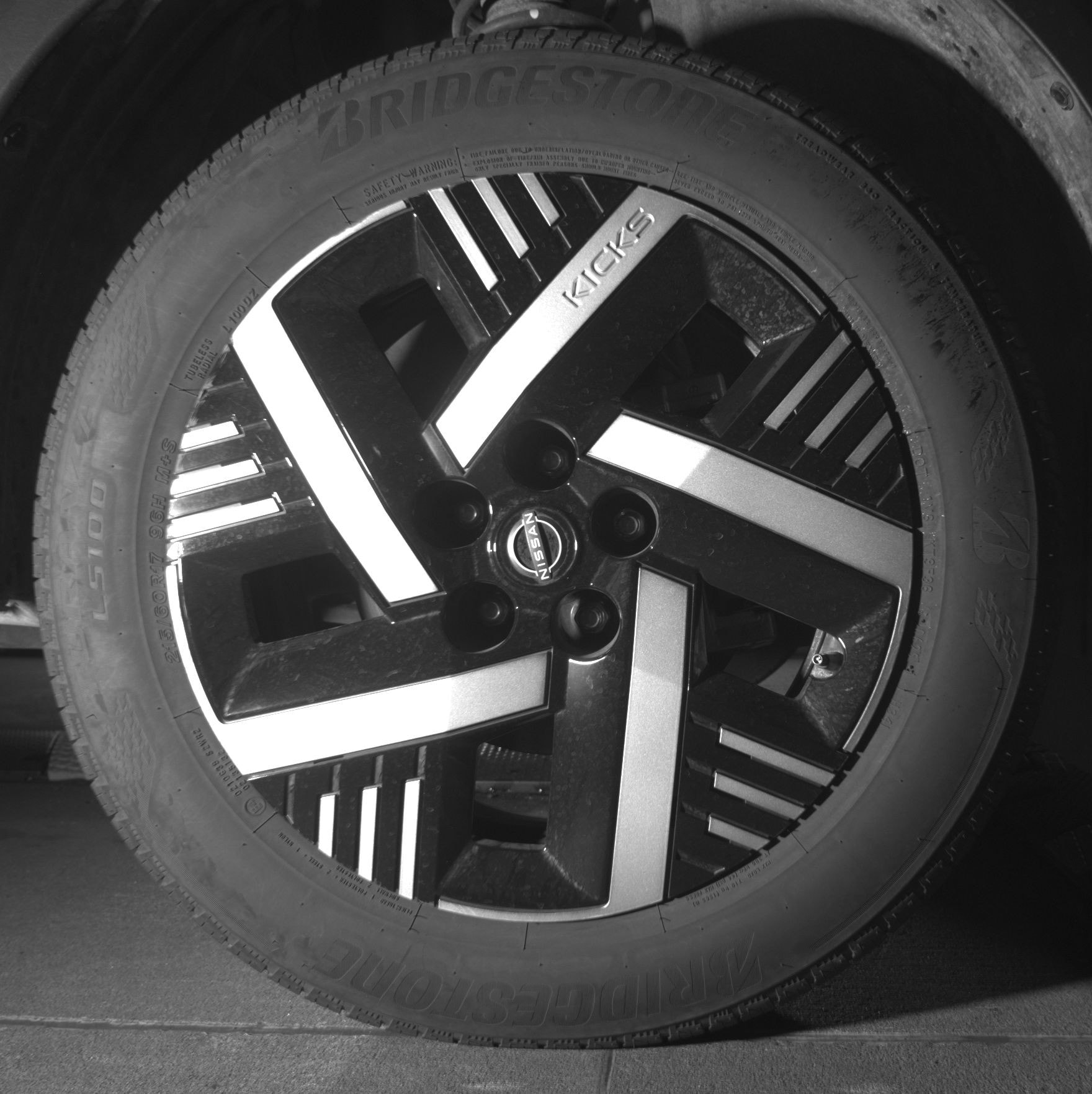 Thumbnail: 2025 Nissan Kicks - 10