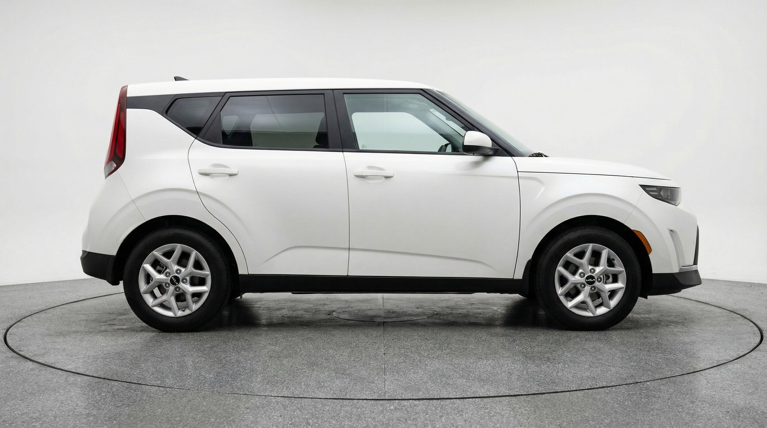 Thumbnail: 2025 Kia Soul - 11