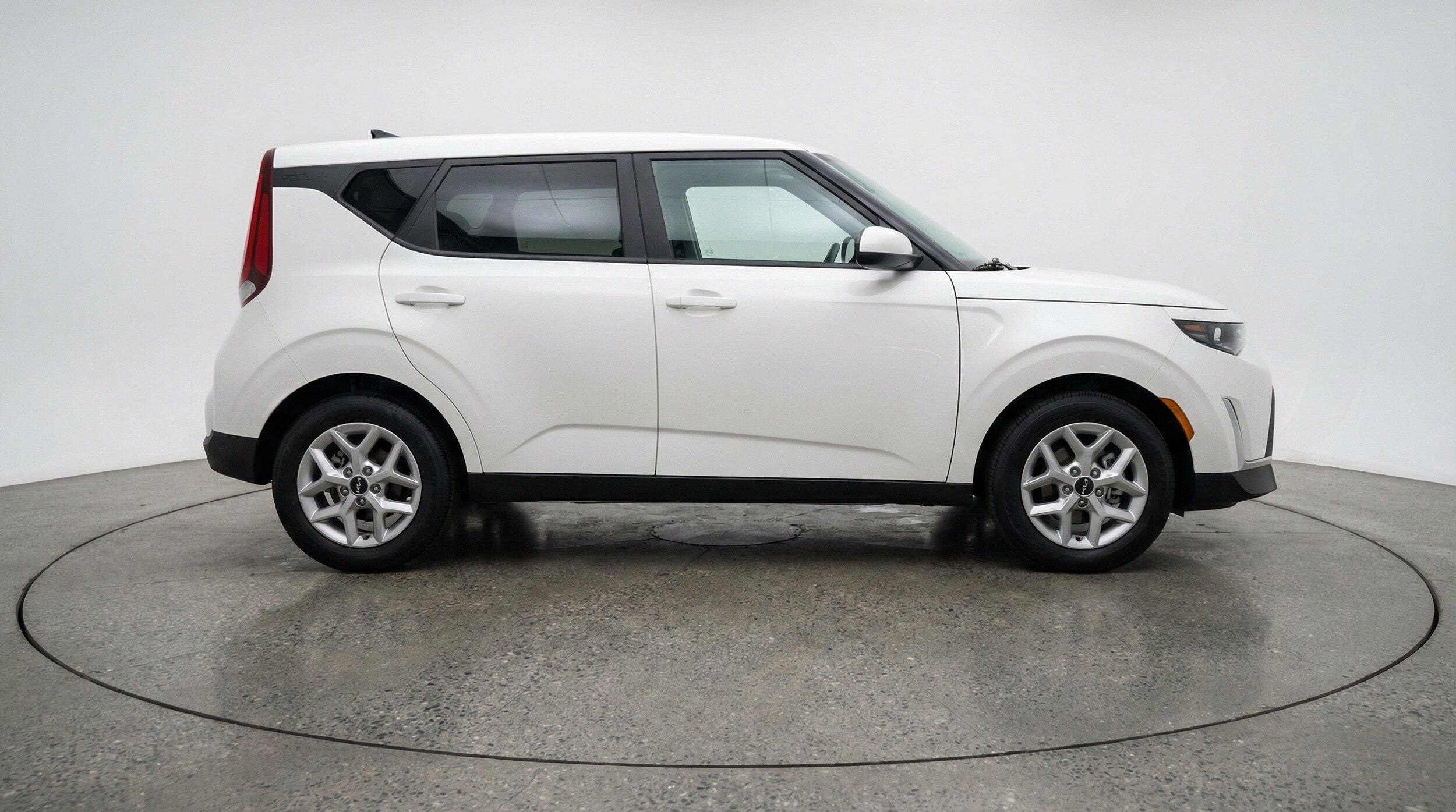 Thumbnail: 2025 Kia Soul - 11