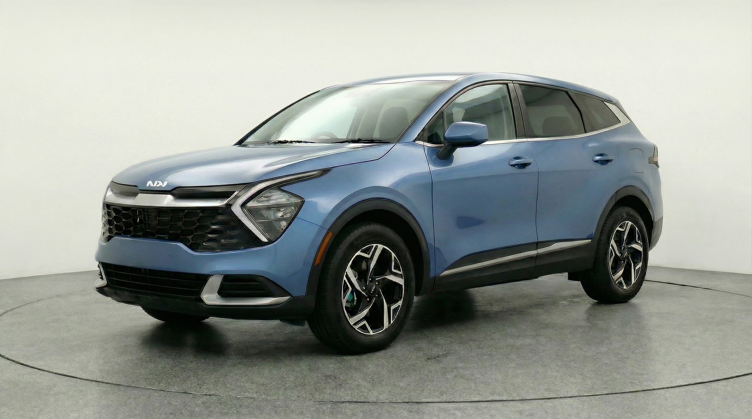 Thumbnail: 2025 Kia Sportage - 3