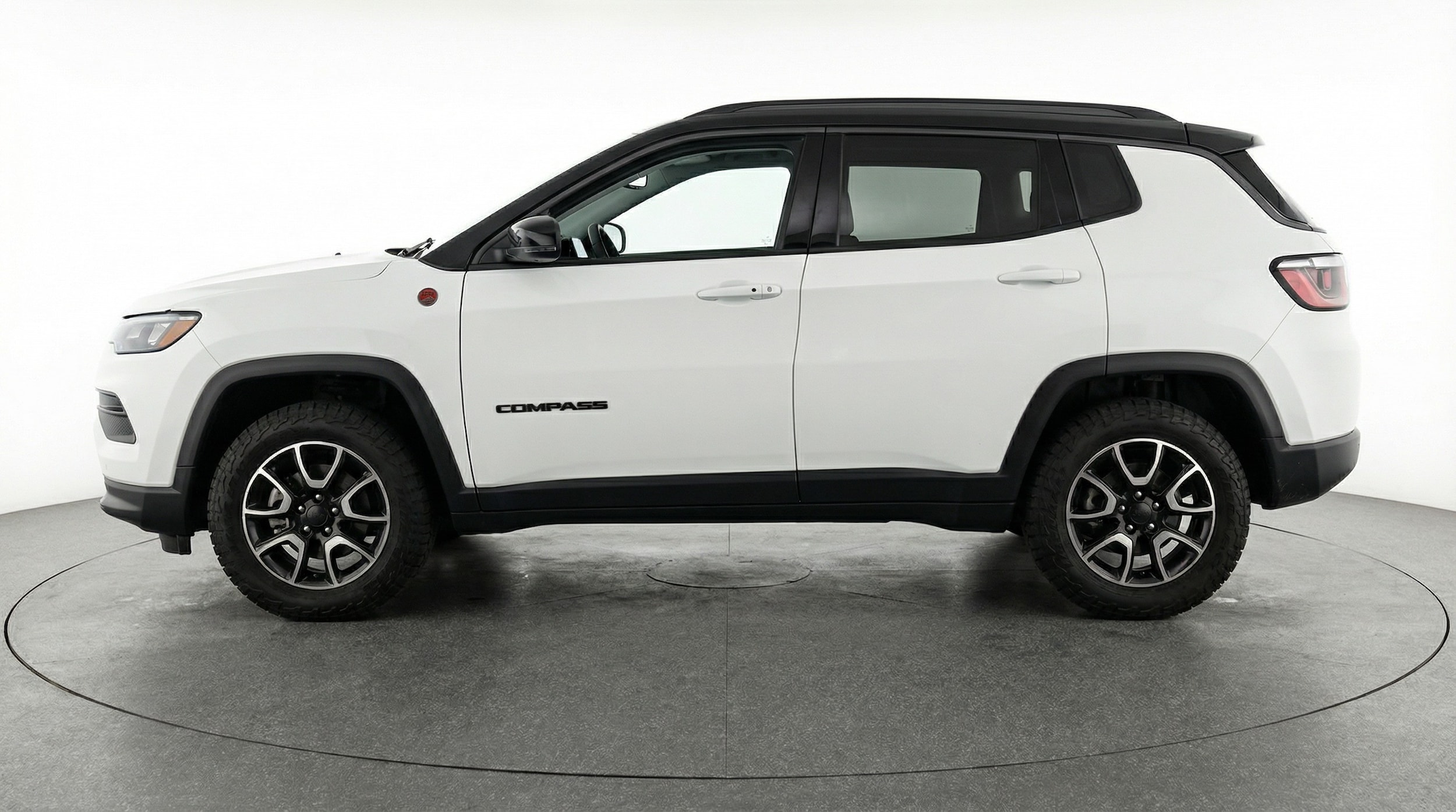 Thumbnail: 2025 Jeep Compass - 4