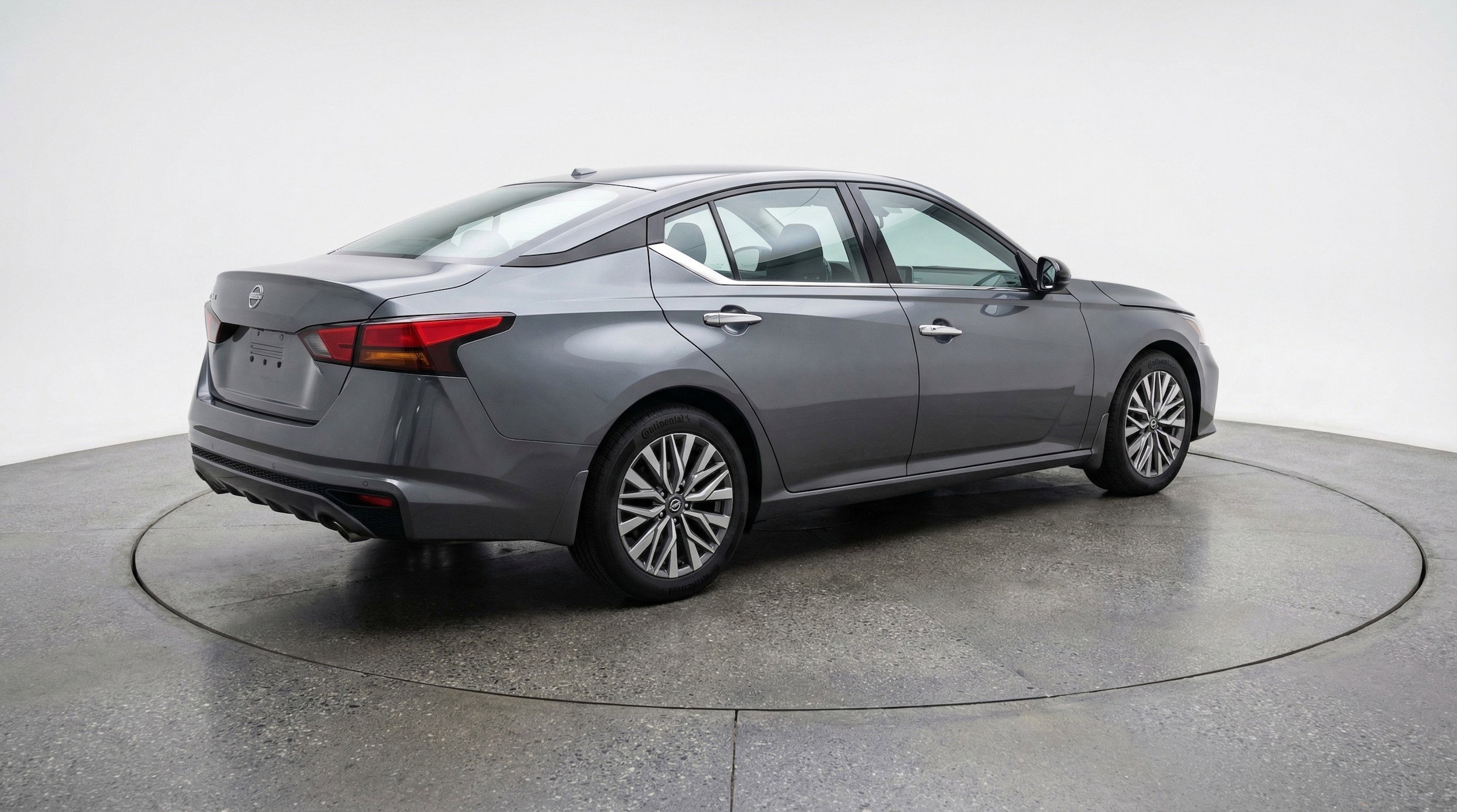 Thumbnail: 2025 Nissan Altima - 9