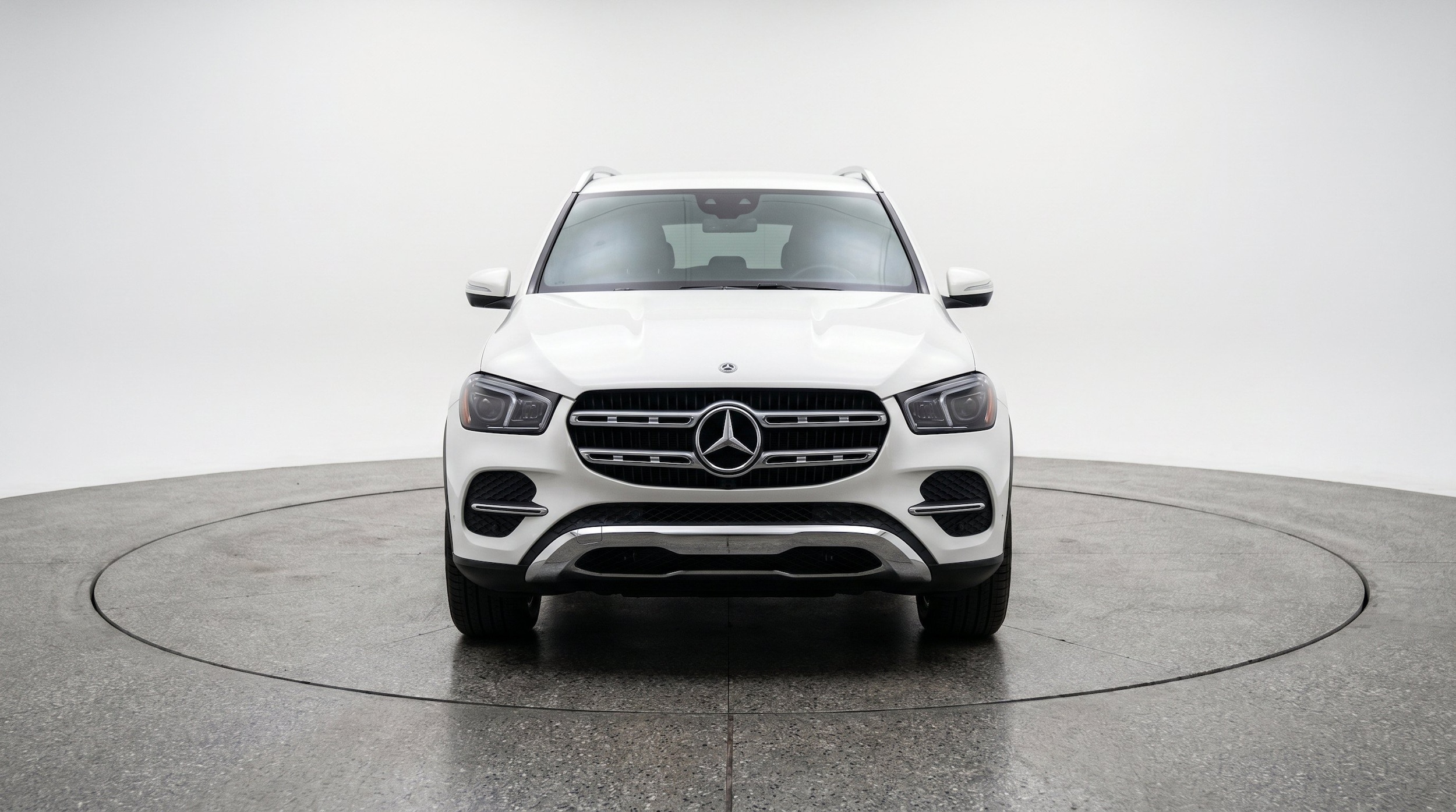 Thumbnail: 2026 Mercedes-Benz GLE - 2