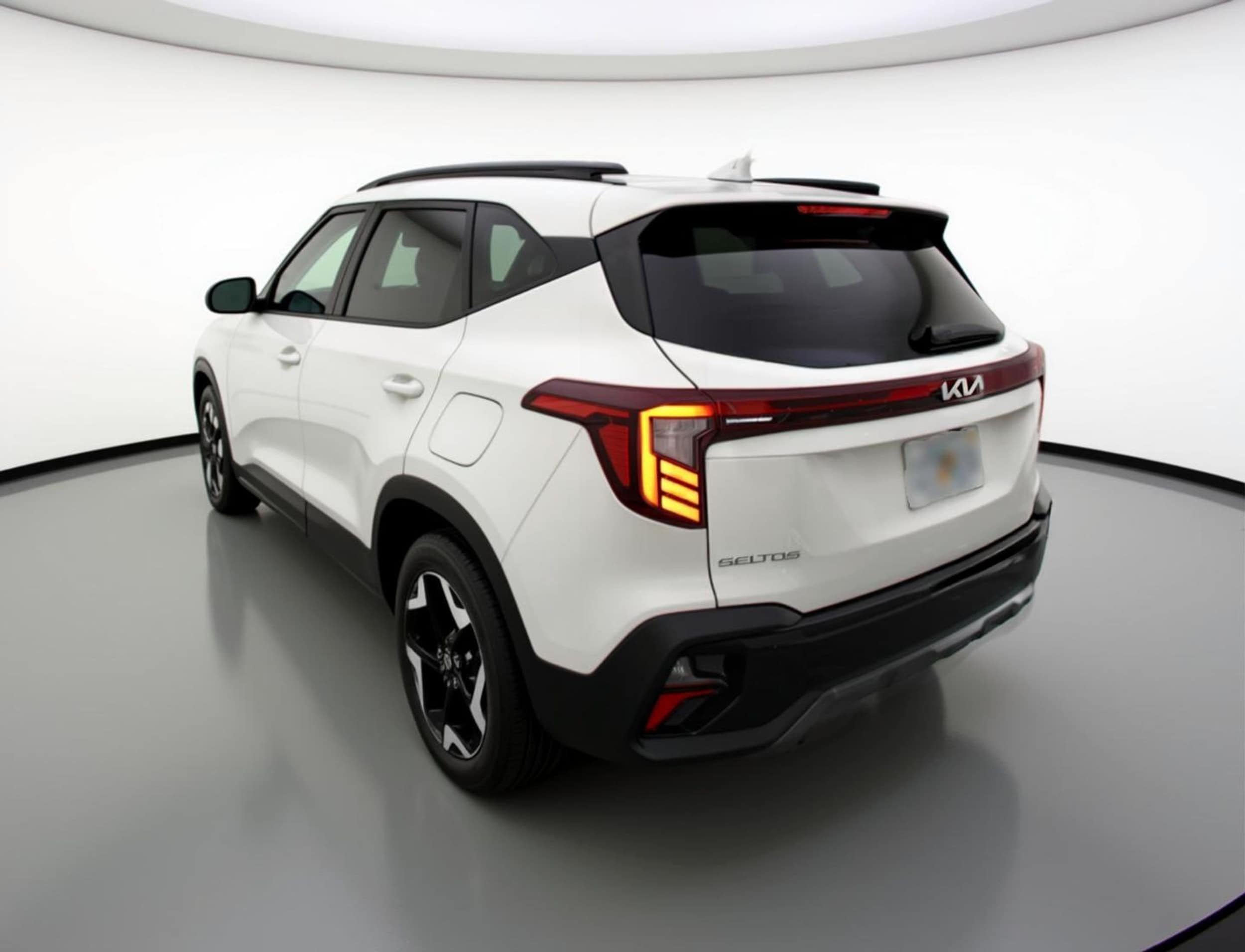 Thumbnail: 2025 Kia Seltos - 5