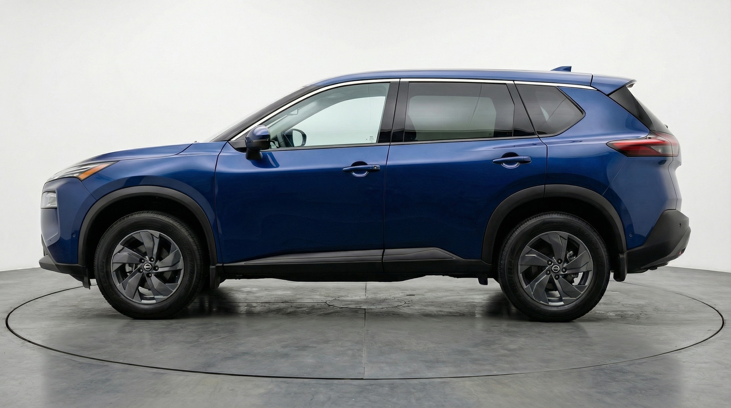 Thumbnail: 2025 Nissan Rogue - 4