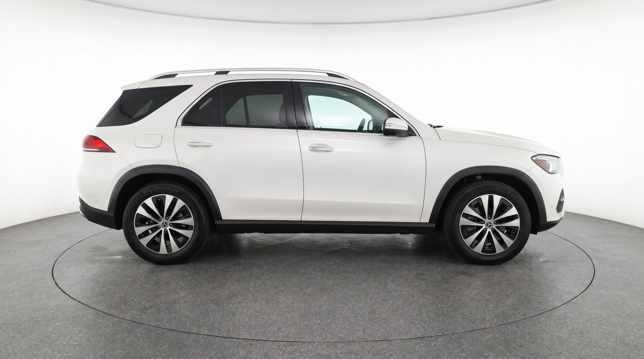 Thumbnail: 2026 Mercedes-Benz GLE - 11