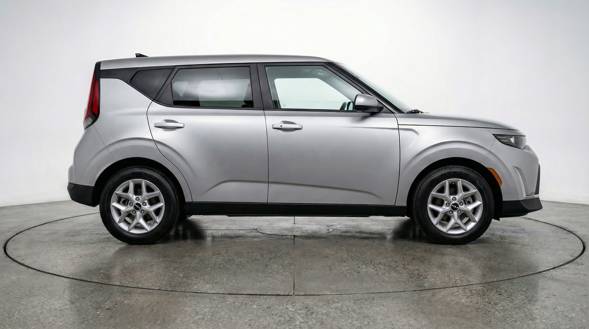 Thumbnail: 2025 Kia Soul - 11