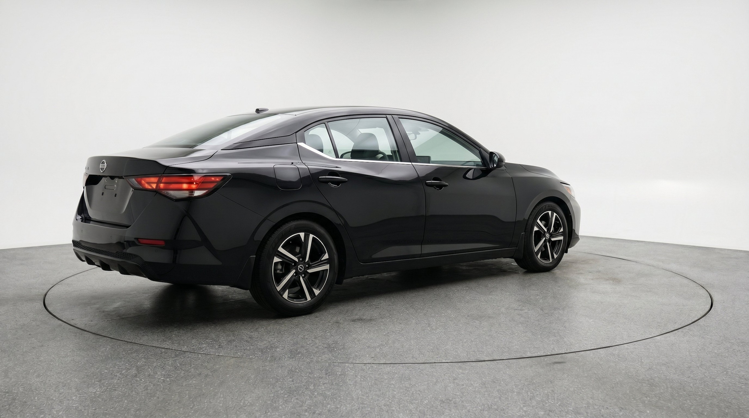 Thumbnail: 2025 Nissan Sentra - 9