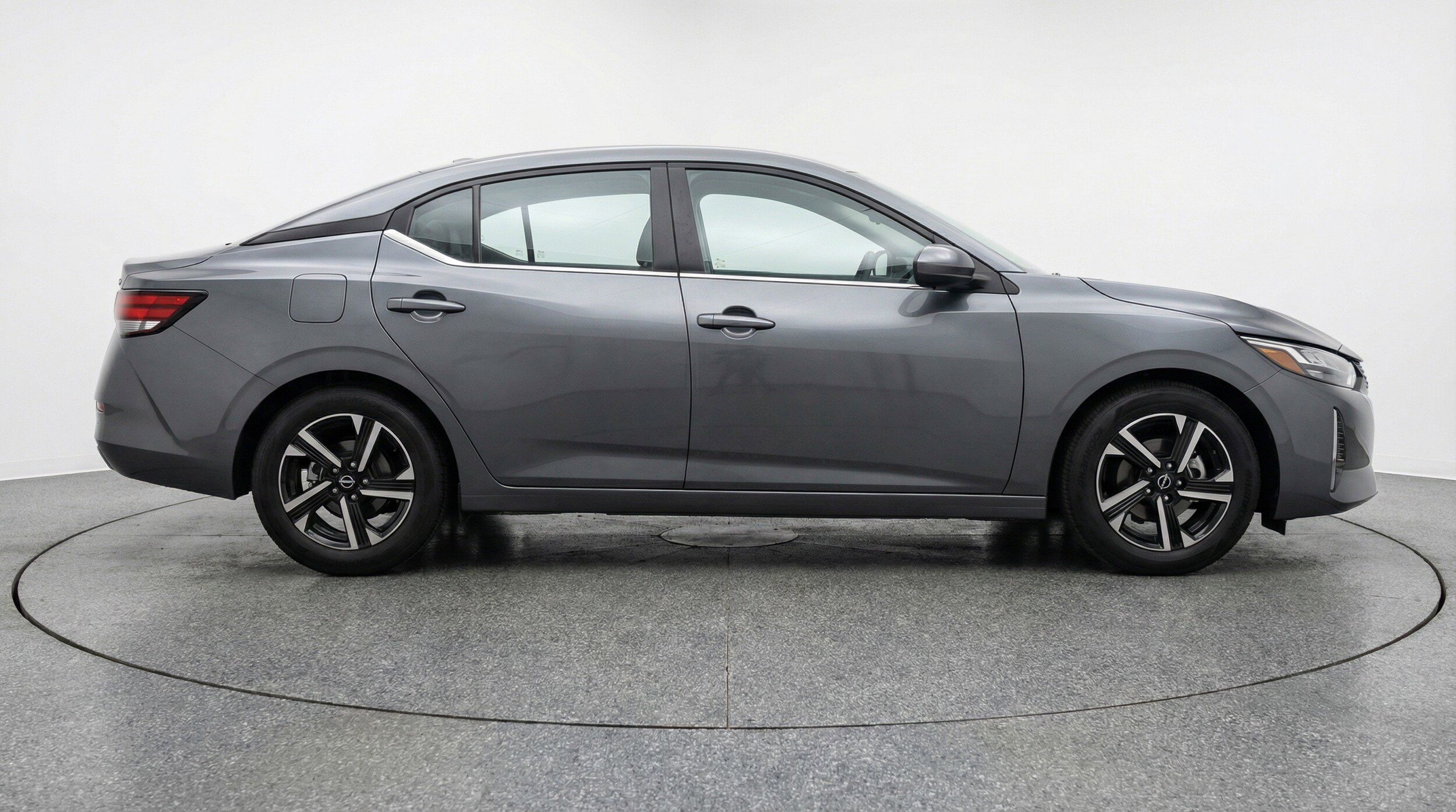 Thumbnail: 2025 Nissan Sentra - 11