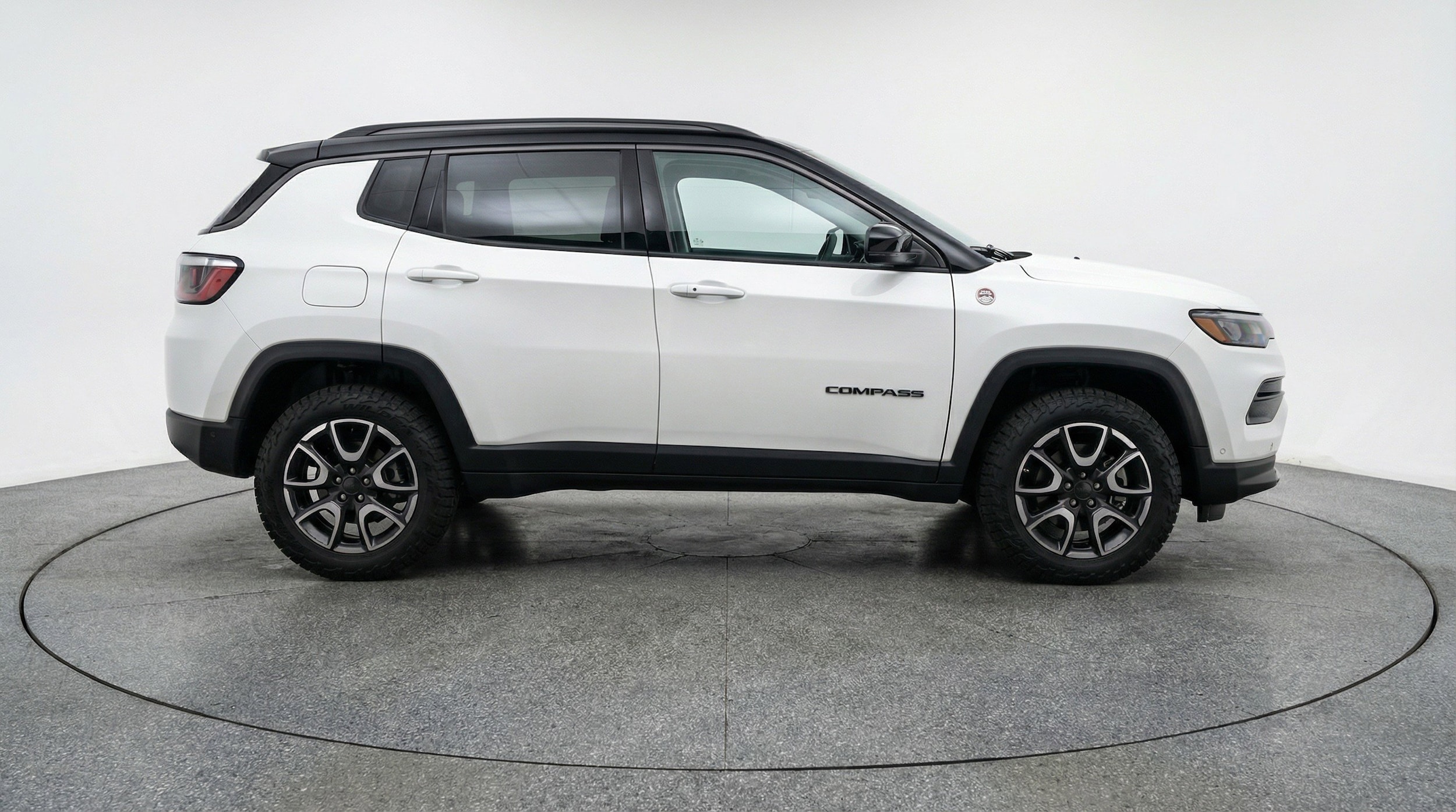 Thumbnail: 2025 Jeep Compass - 11