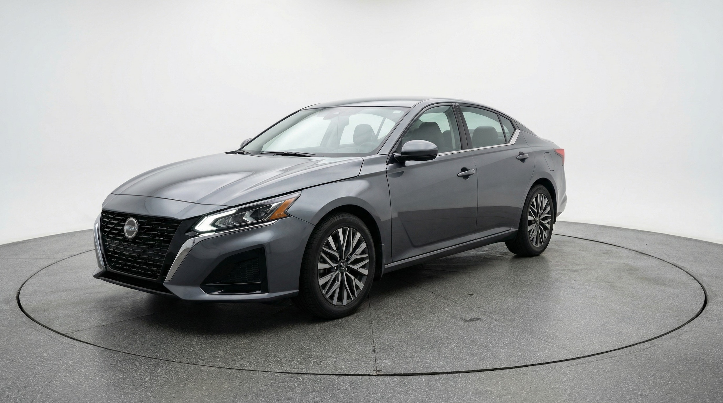 Thumbnail: 2025 Nissan Altima - 3