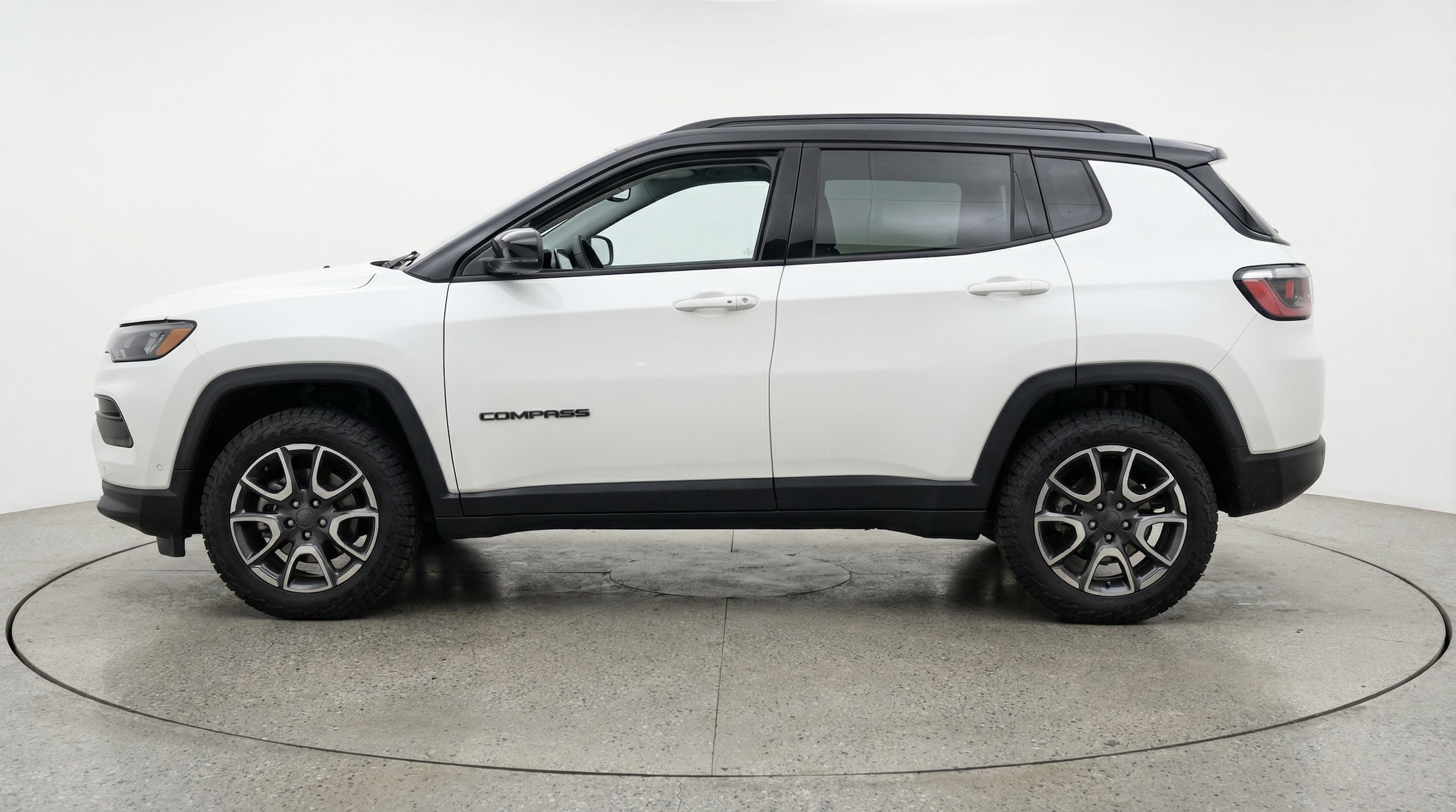 Thumbnail: 2025 Jeep Compass - 4