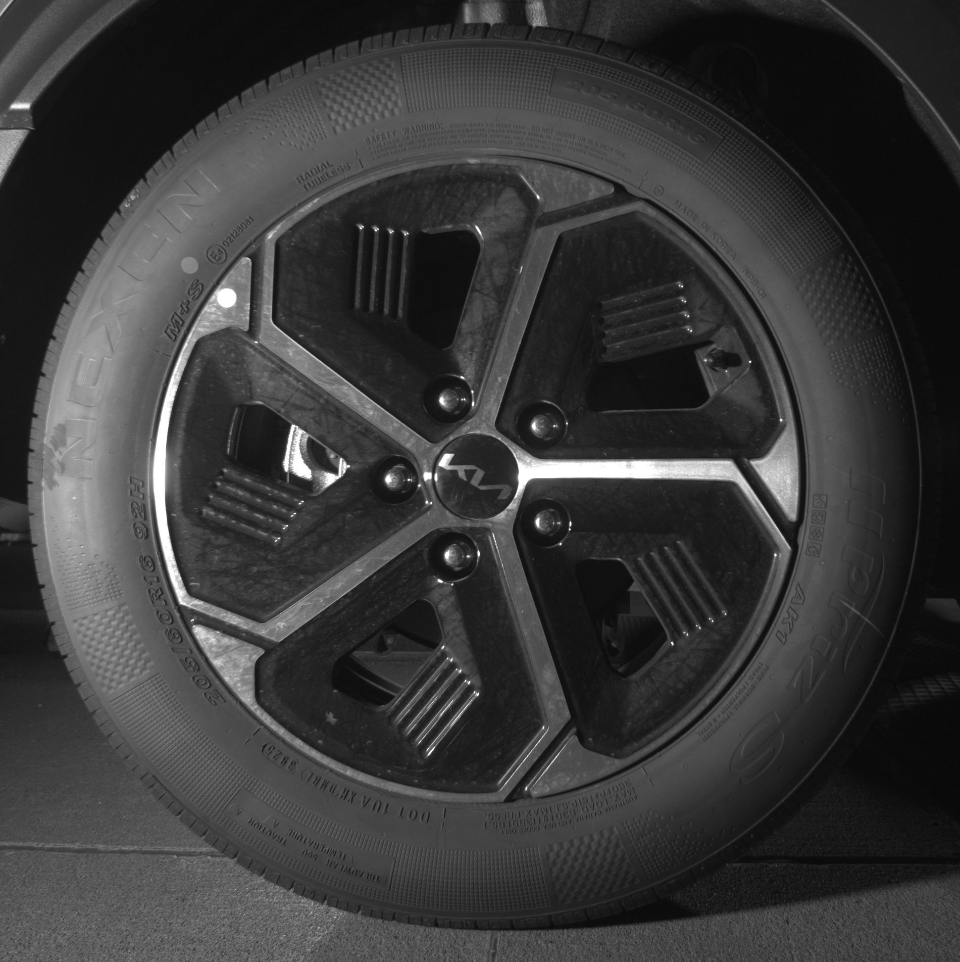 Thumbnail: 2026 Kia Niro - 15
