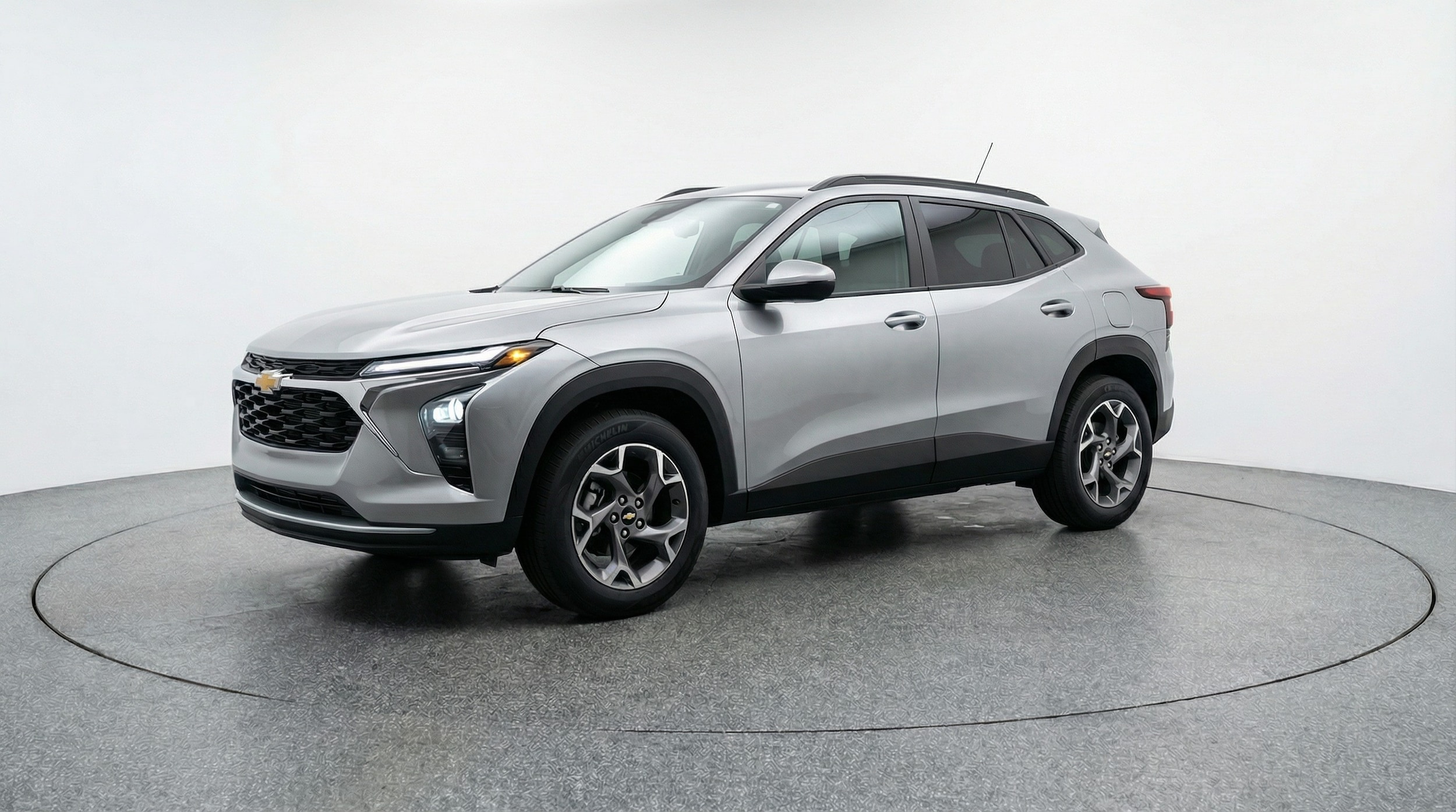 Thumbnail: 2025 Chevrolet Trax - 3