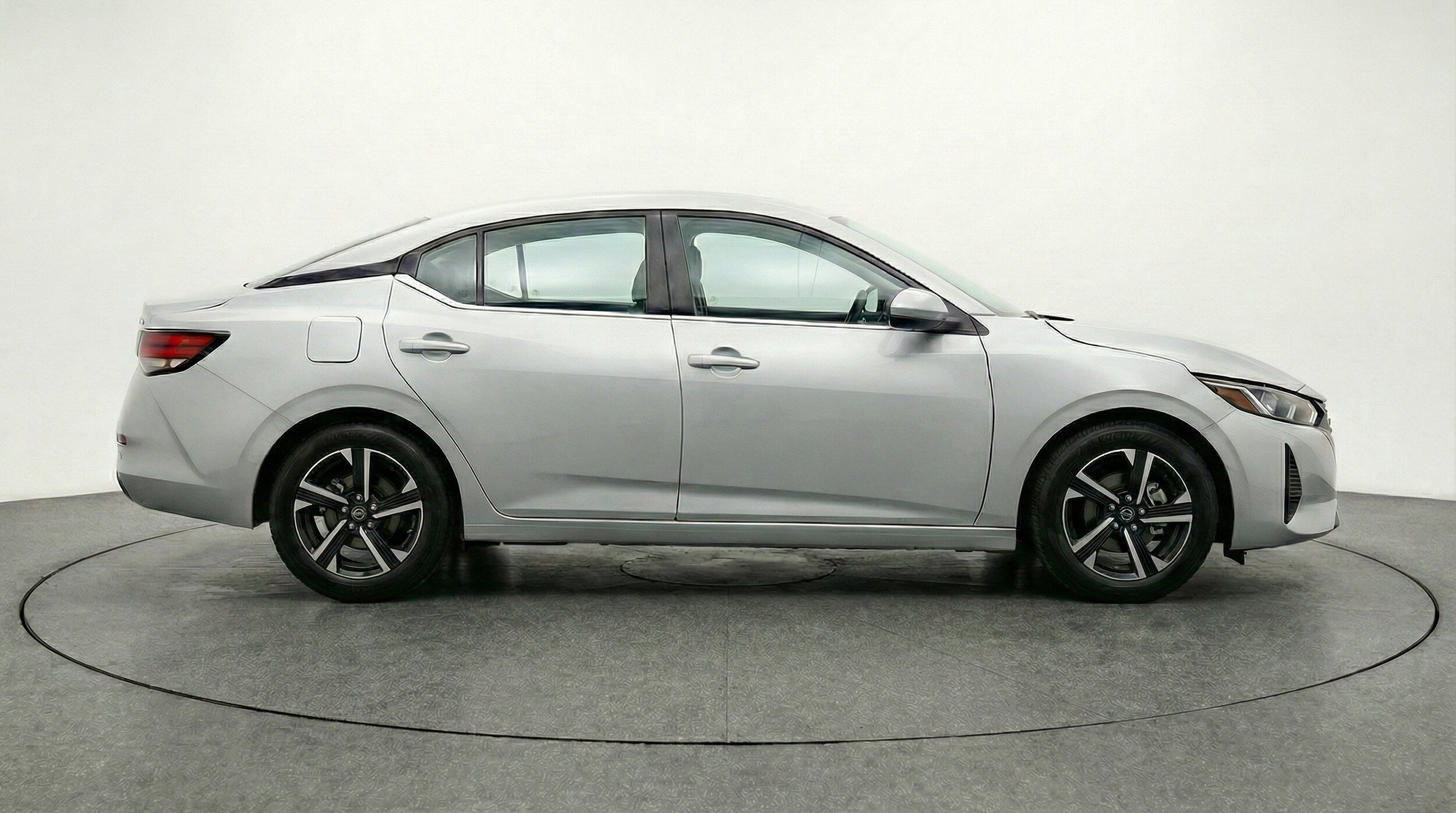 Thumbnail: 2025 Nissan Sentra - 11