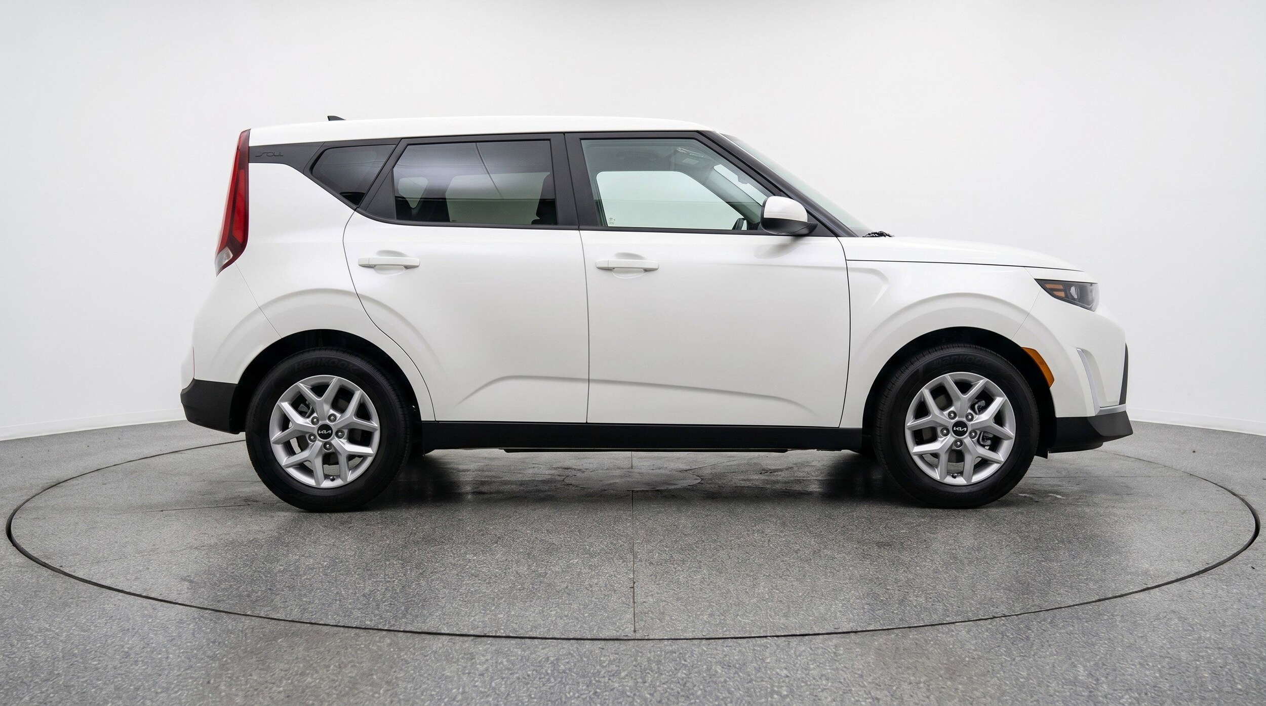 Thumbnail: 2025 Kia Soul - 11