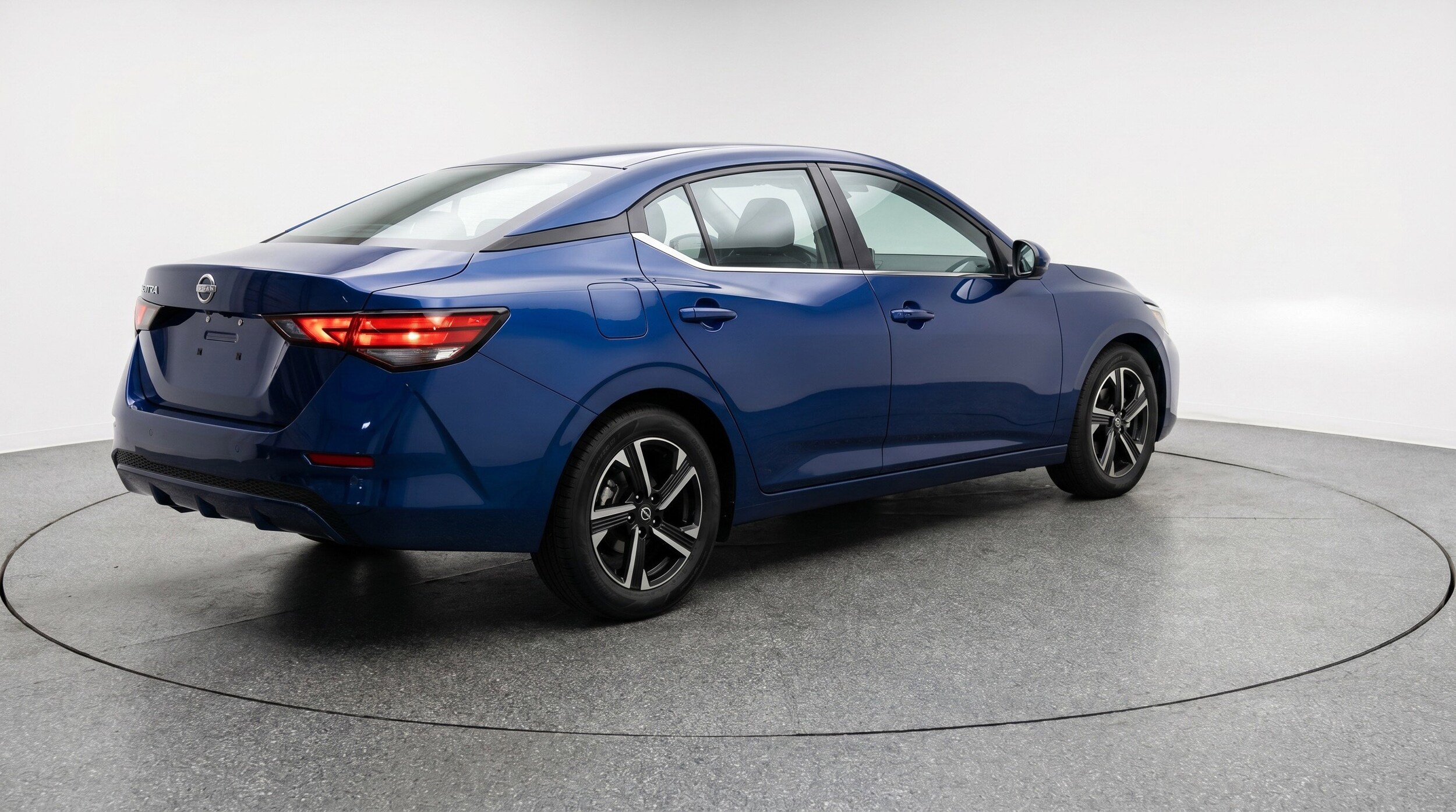 Thumbnail: 2025 Nissan Sentra - 9