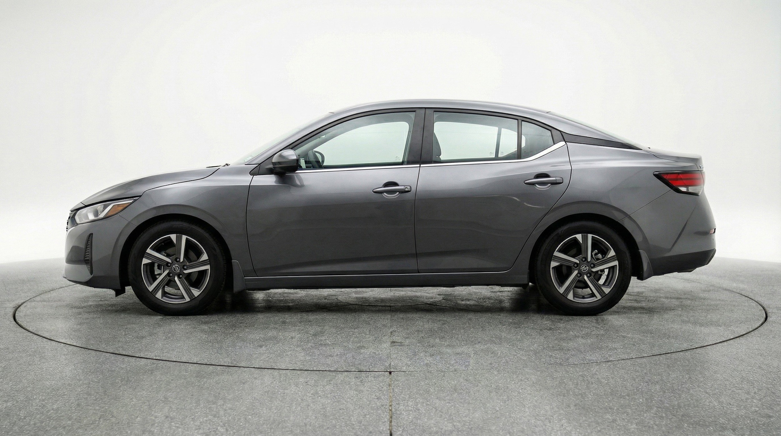 Thumbnail: 2025 Nissan Sentra - 5