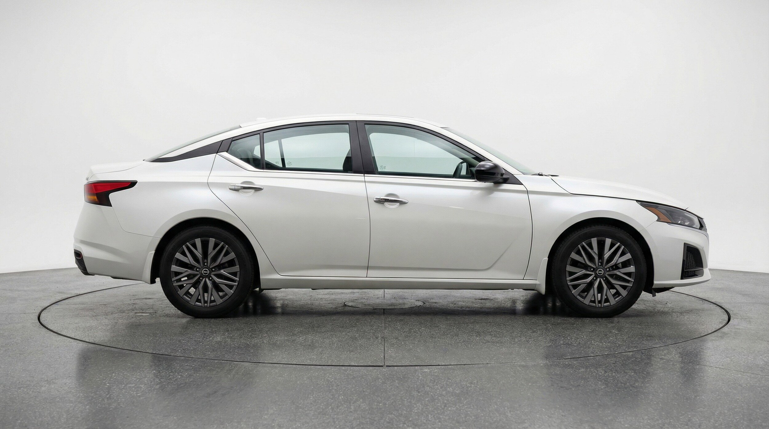 Thumbnail: 2025 Nissan Altima - 11